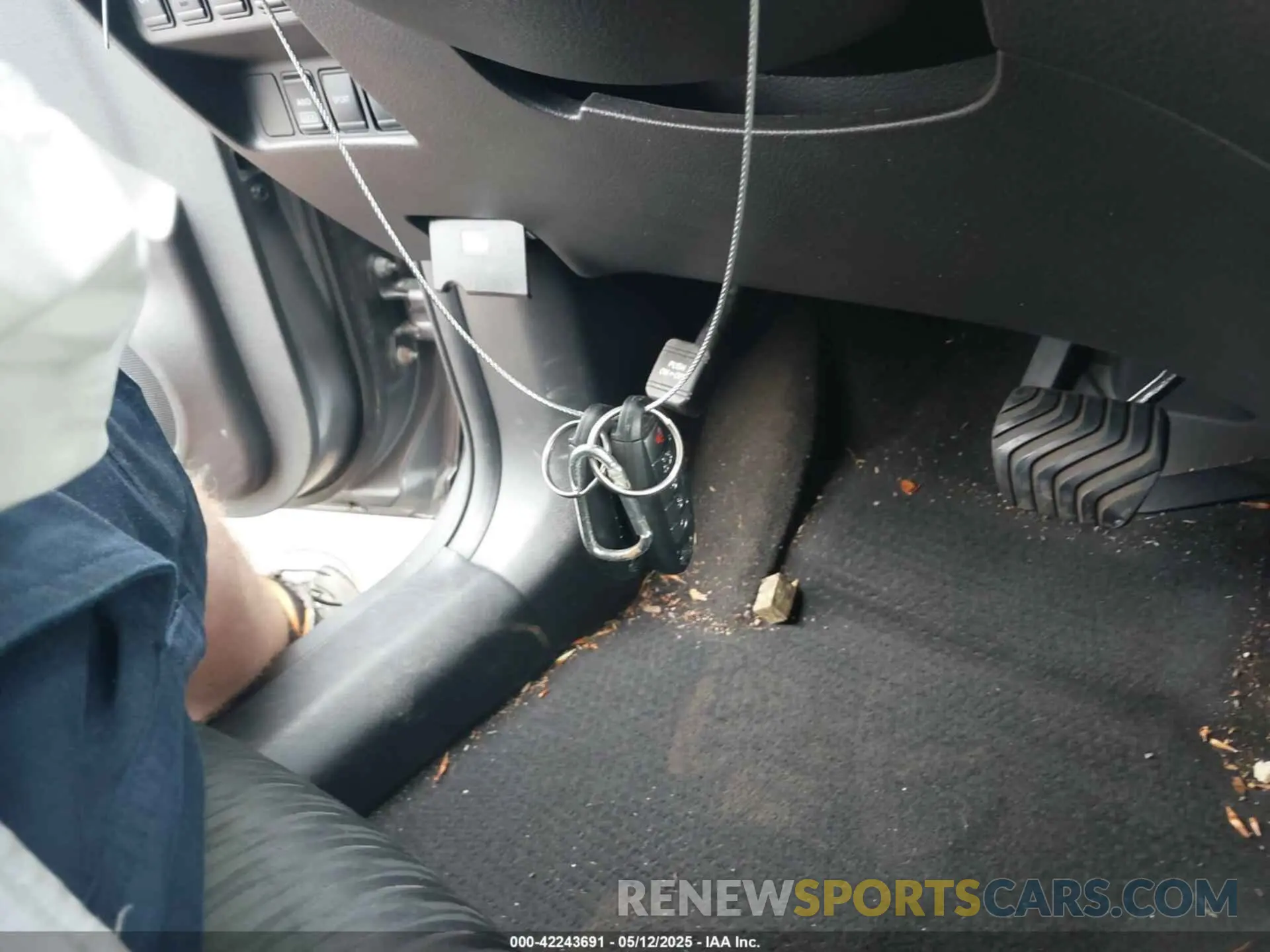 11 Photograph of a damaged car JN8AT2MV8LW109759 NISSAN ROGUE 2020