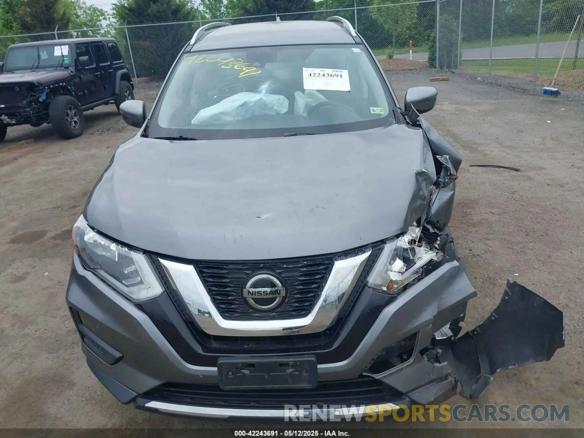 12 Photograph of a damaged car JN8AT2MV8LW109759 NISSAN ROGUE 2020