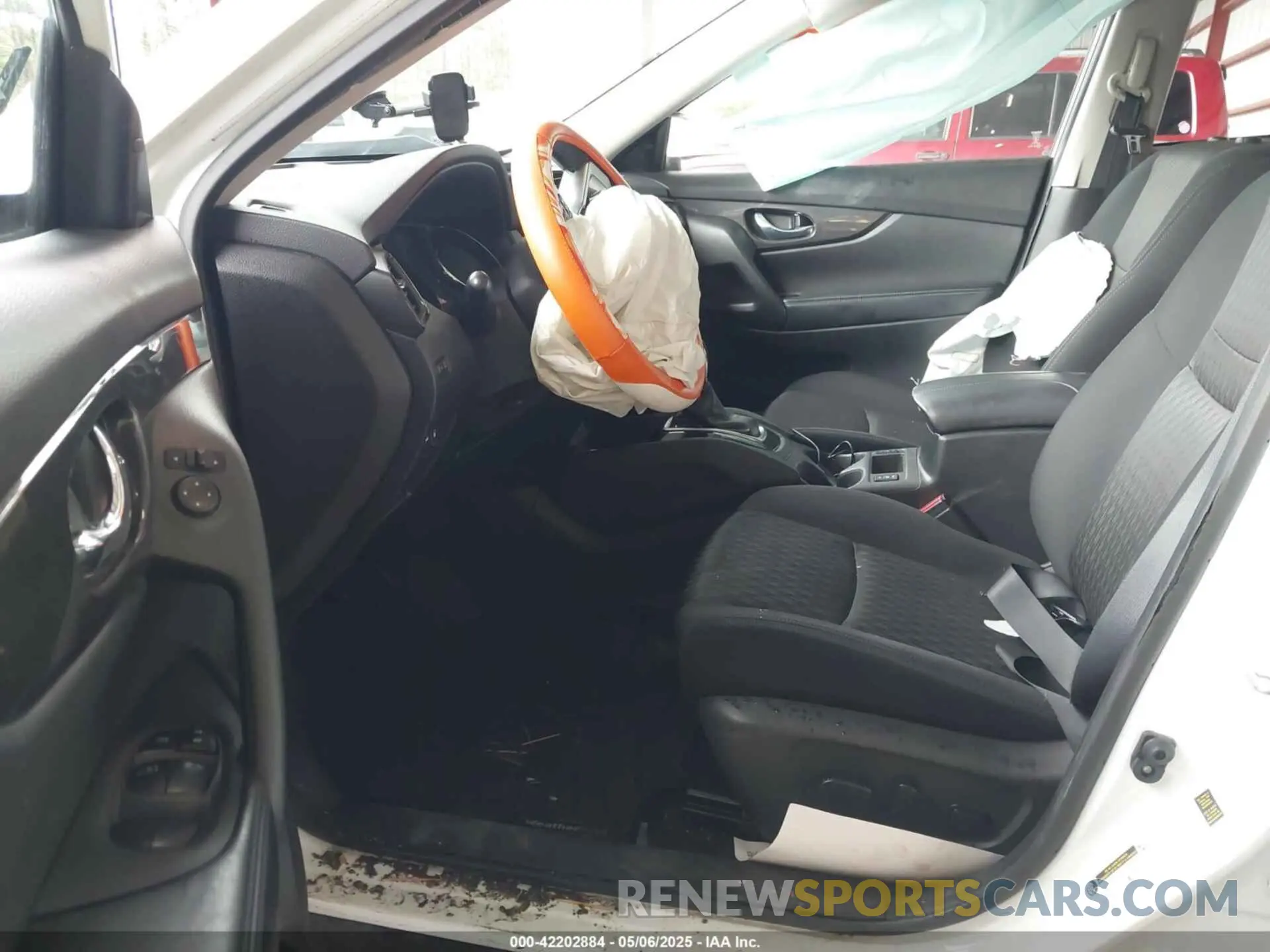 5 Photograph of a damaged car JN8AT2MV8LW119000 NISSAN ROGUE 2020