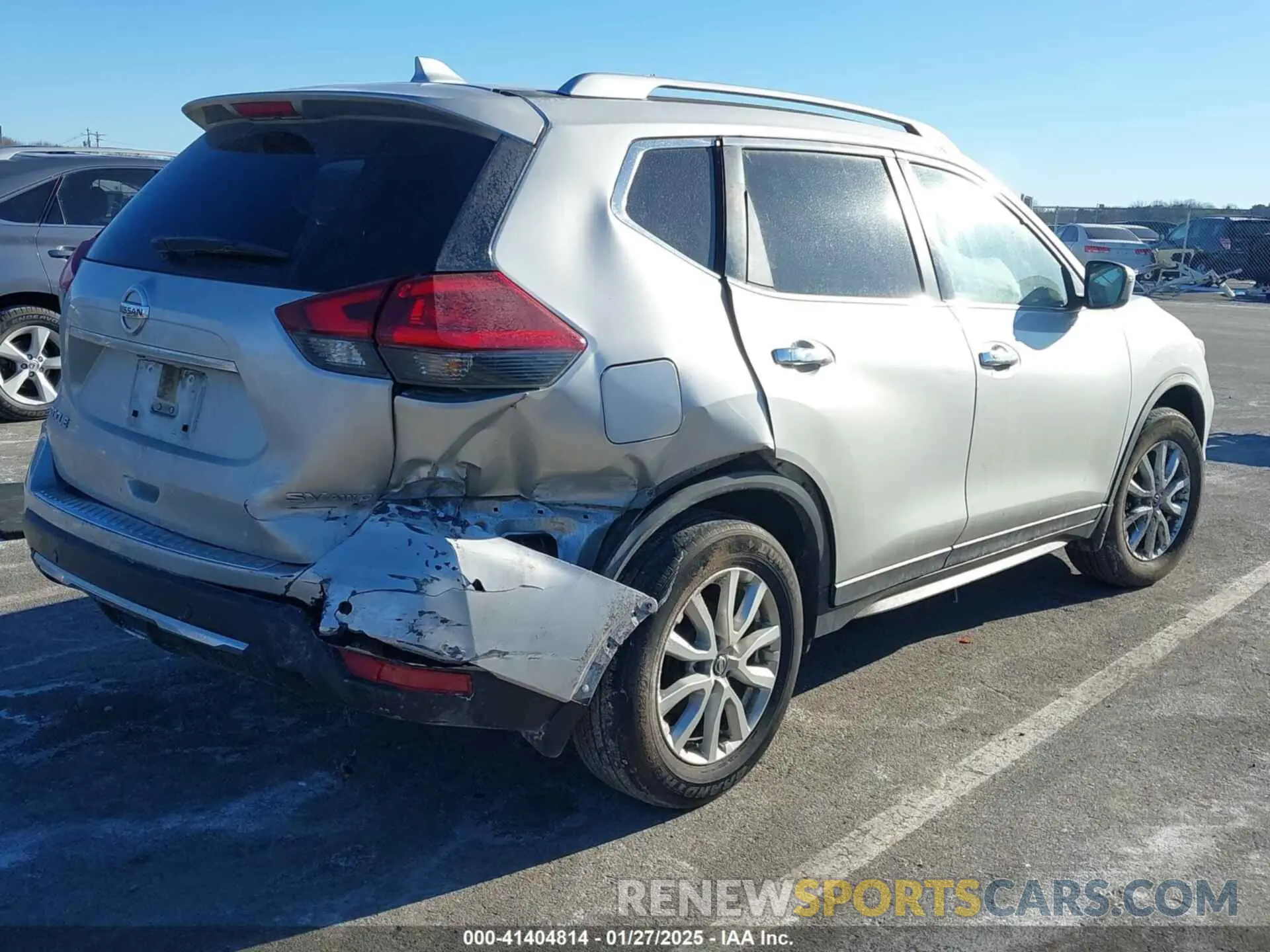4 Photograph of a damaged car JN8AT2MV8LW122088 NISSAN ROGUE 2020