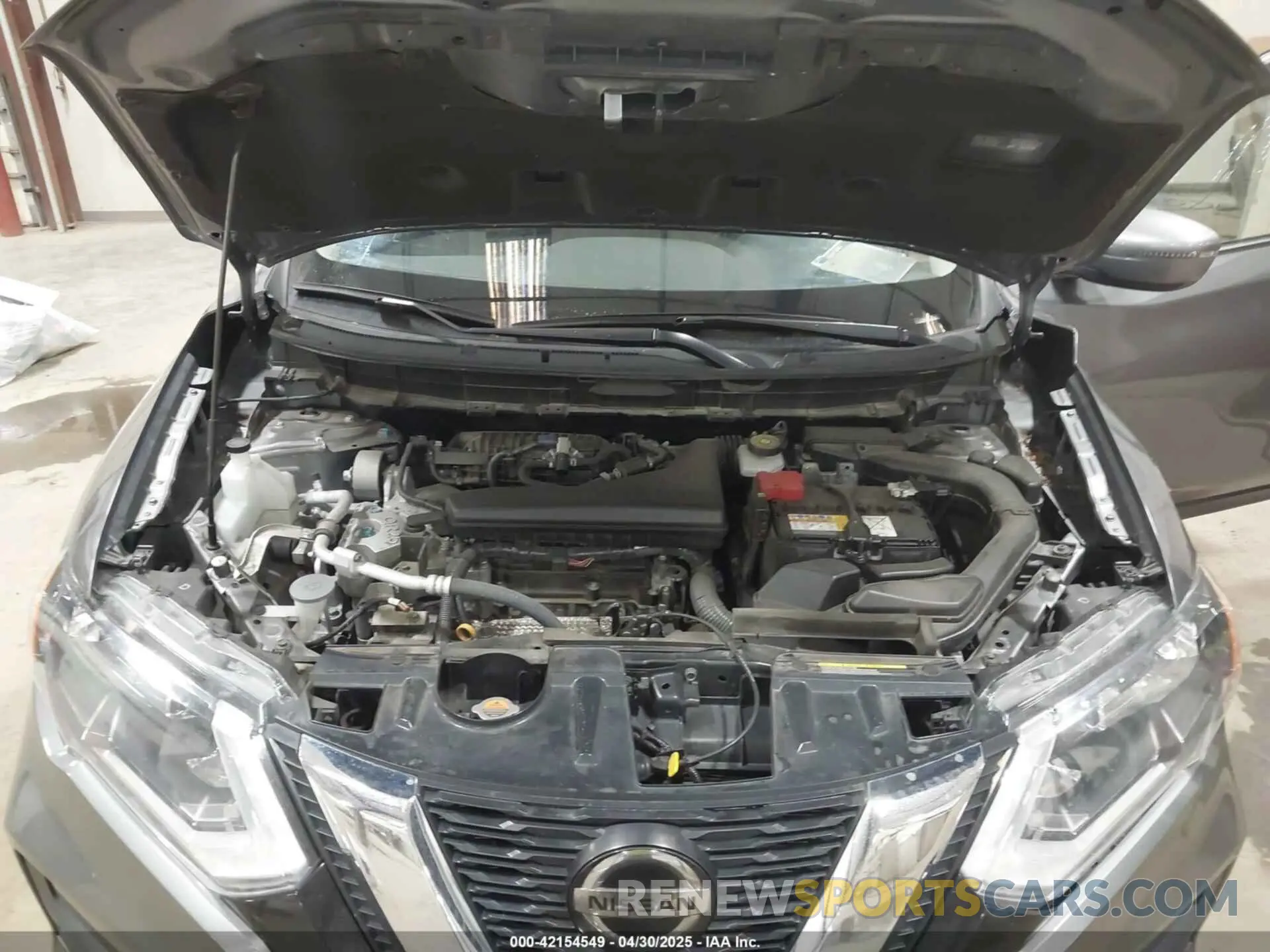 10 Photograph of a damaged car JN8AT2MV8LW142857 NISSAN ROGUE 2020