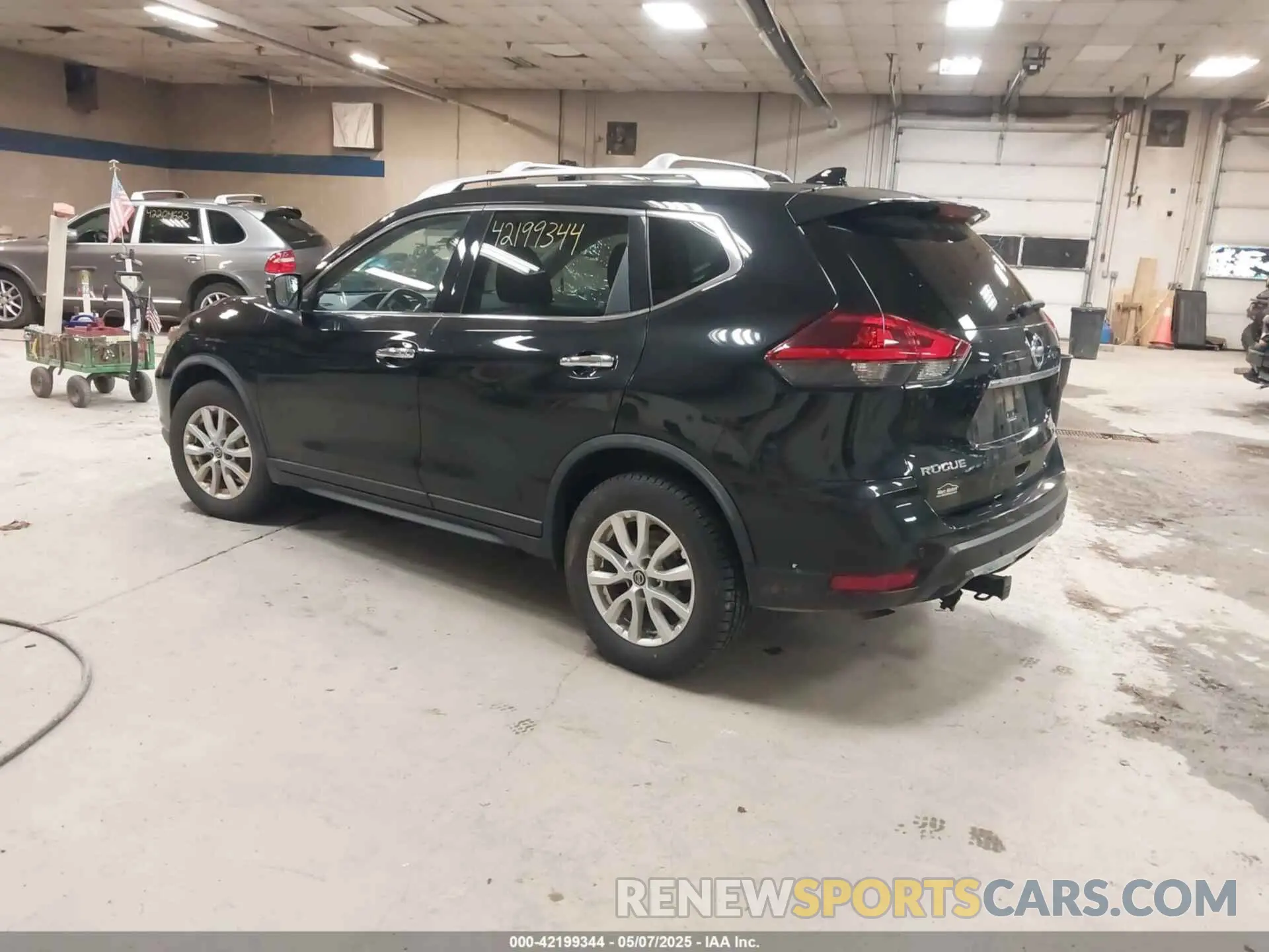 3 Photograph of a damaged car JN8AT2MV9LW140888 NISSAN ROGUE 2020