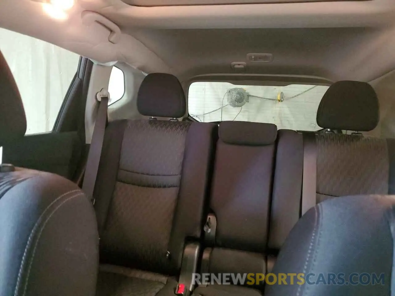 10 Photograph of a damaged car JN8AT2MVXLW101808 NISSAN ROGUE 2020