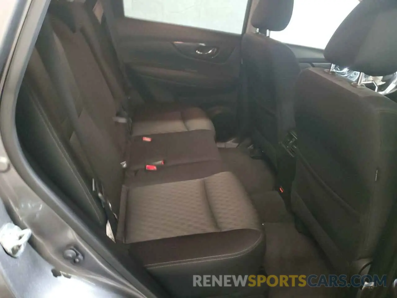 11 Photograph of a damaged car JN8AT2MVXLW101808 NISSAN ROGUE 2020
