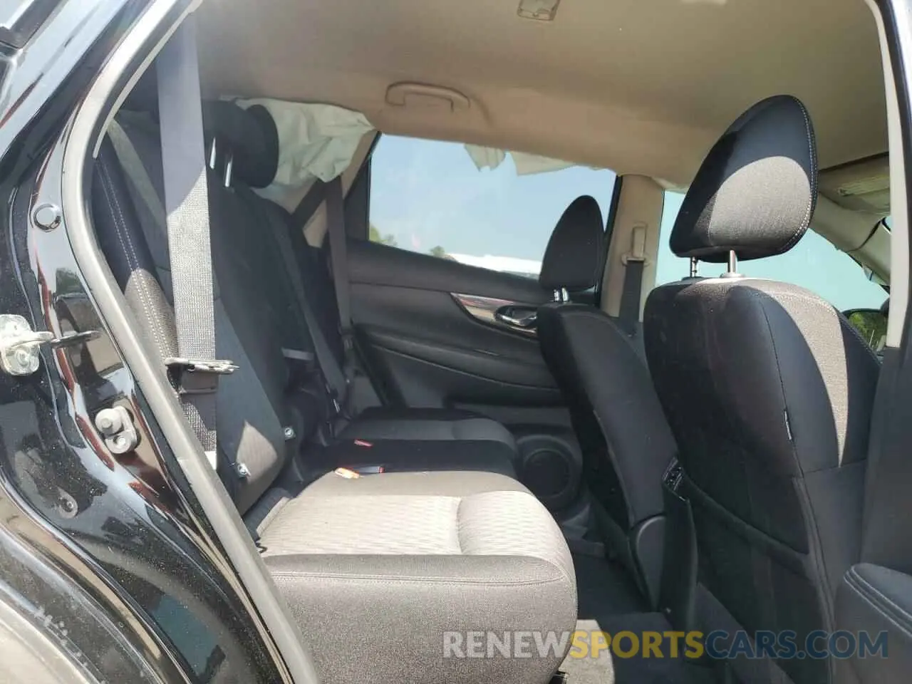 11 Photograph of a damaged car JN8AT2MVXLW106166 NISSAN ROGUE 2020