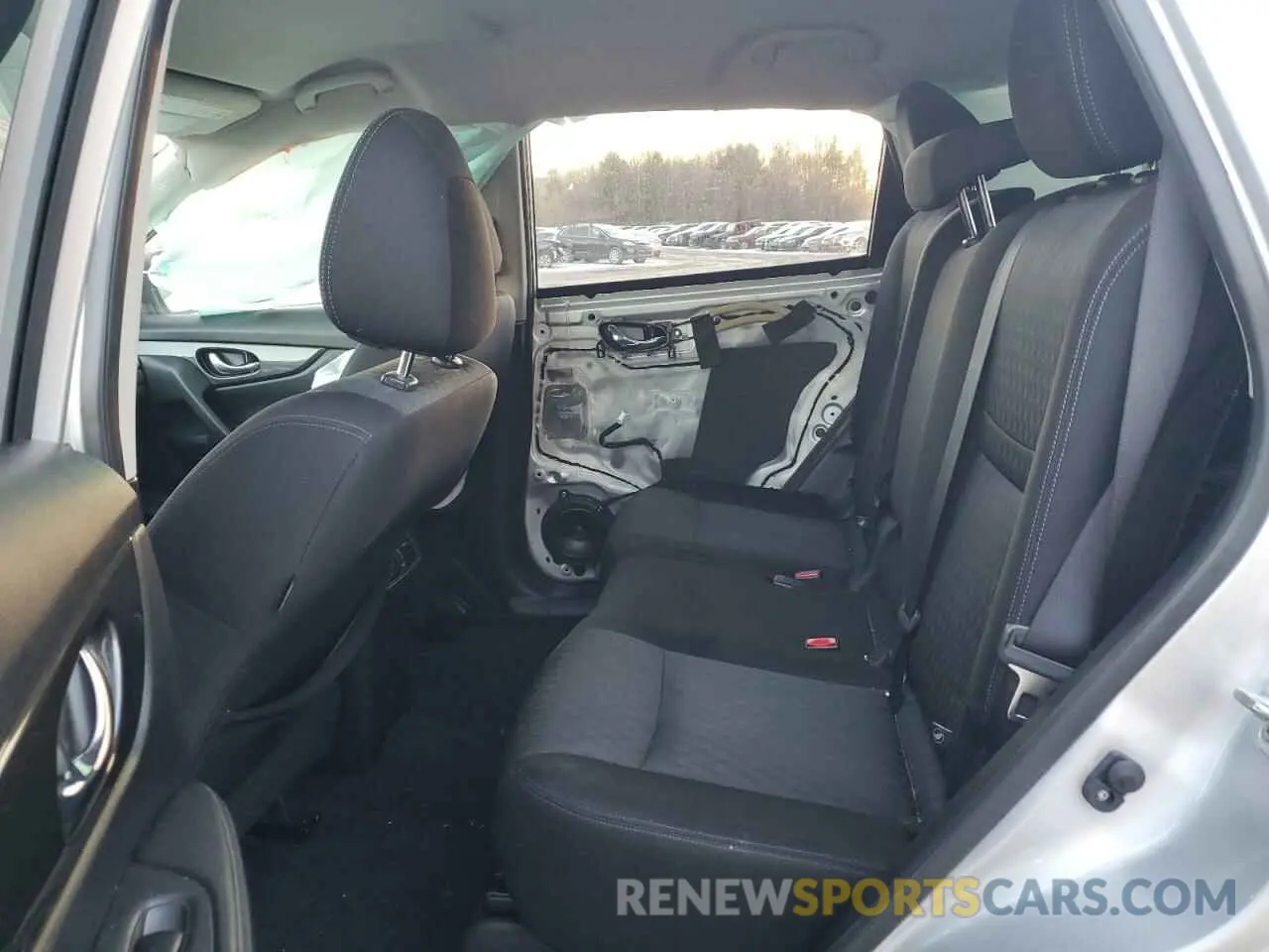 11 Photograph of a damaged car JN8AT2MVXLW116809 NISSAN ROGUE 2020