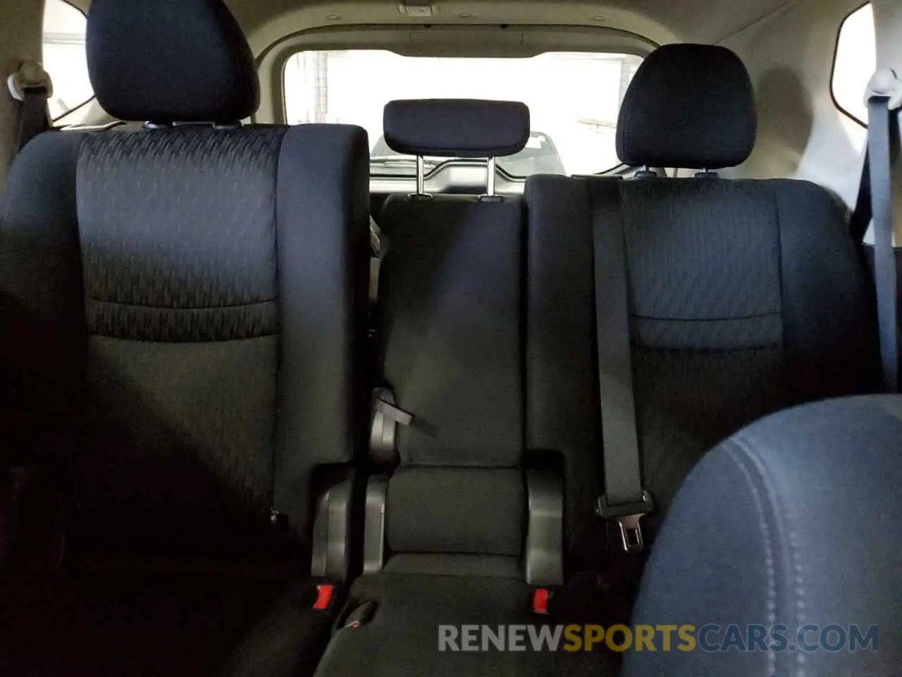 10 Photograph of a damaged car JN8AT2MVXLW141628 NISSAN ROGUE 2020