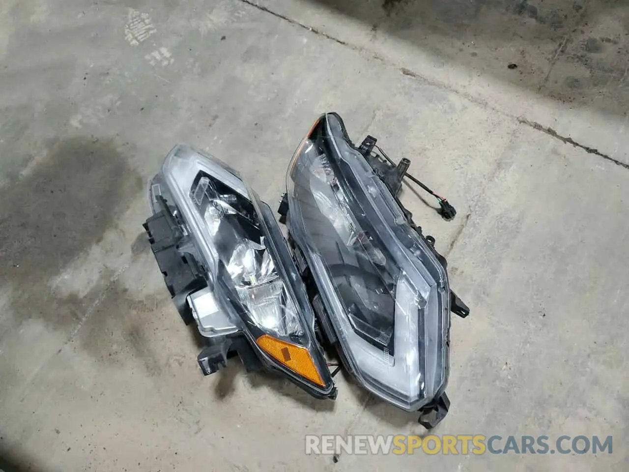 13 Photograph of a damaged car JN8AT2MVXLW141628 NISSAN ROGUE 2020