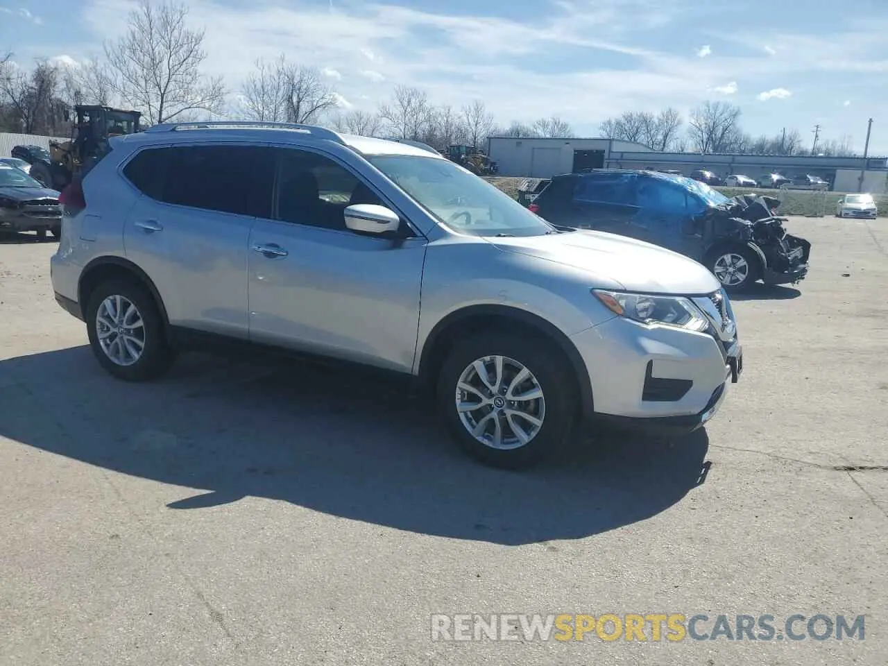 4 Photograph of a damaged car KNMAT2MT0LP500151 NISSAN ROGUE 2020
