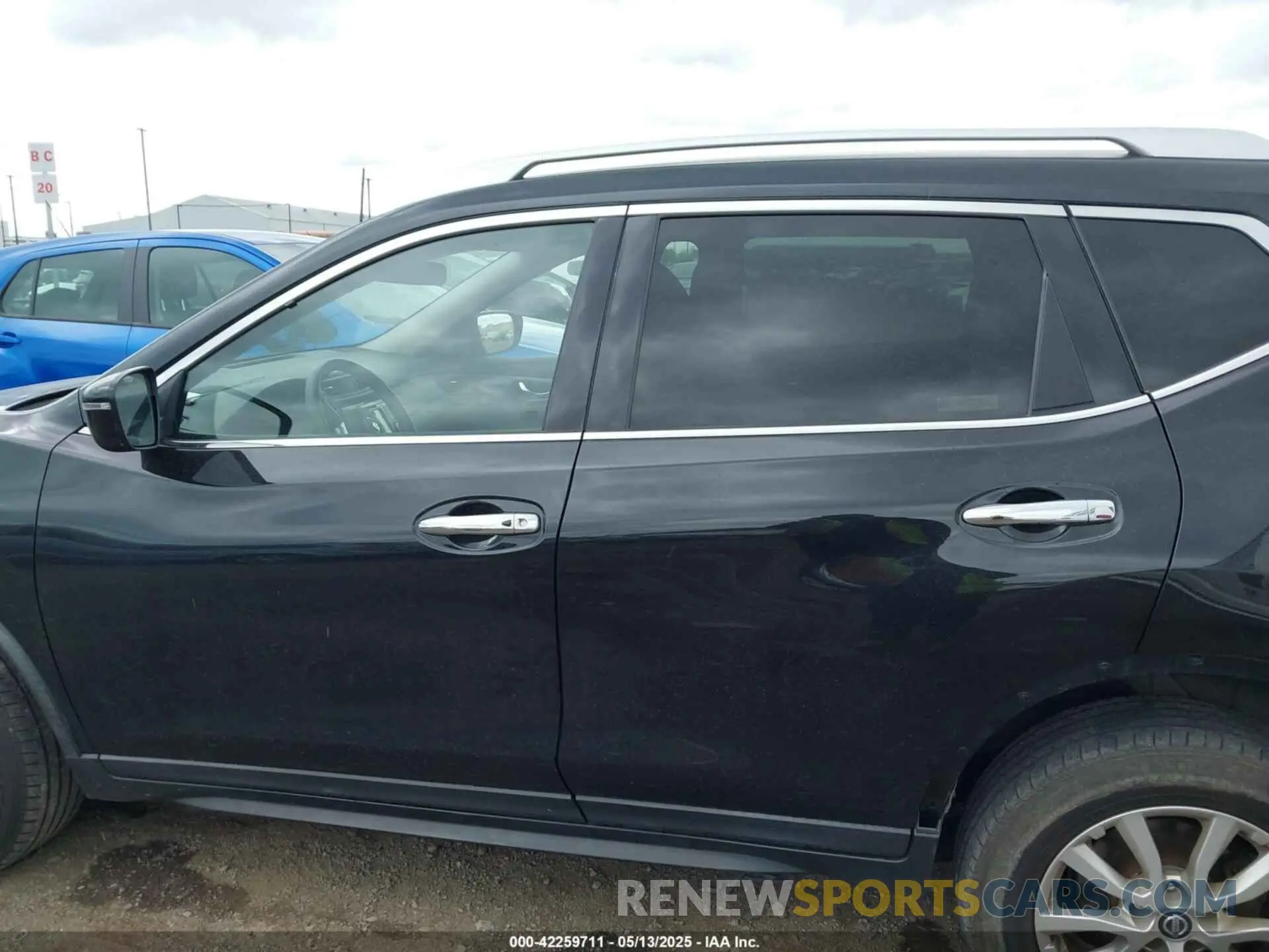 14 Photograph of a damaged car KNMAT2MT0LP514535 NISSAN ROGUE 2020
