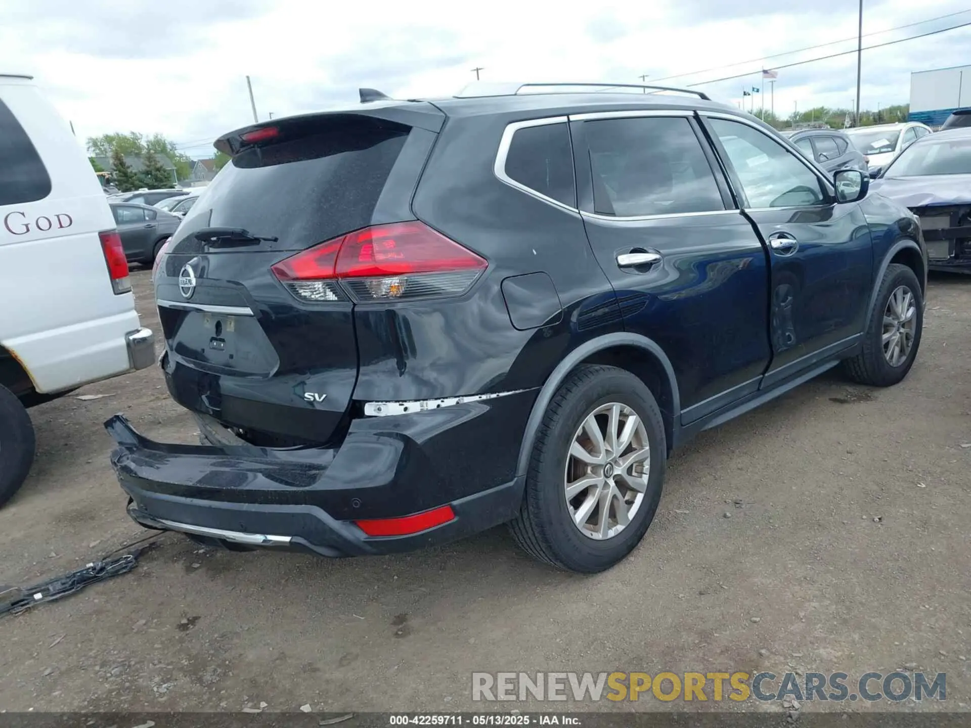4 Photograph of a damaged car KNMAT2MT0LP514535 NISSAN ROGUE 2020