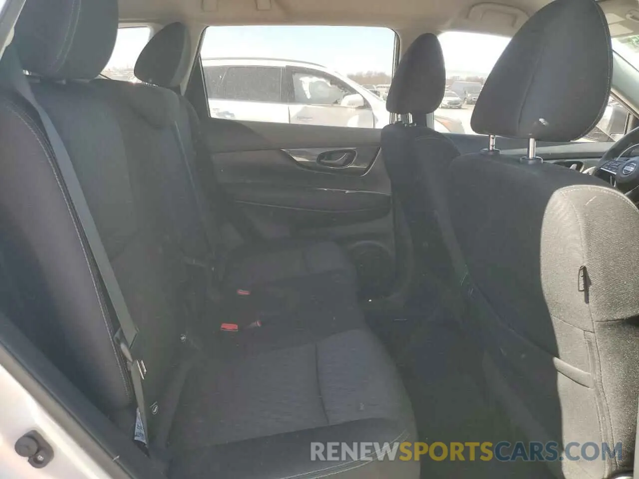 11 Photograph of a damaged car KNMAT2MT0LP520495 NISSAN ROGUE 2020