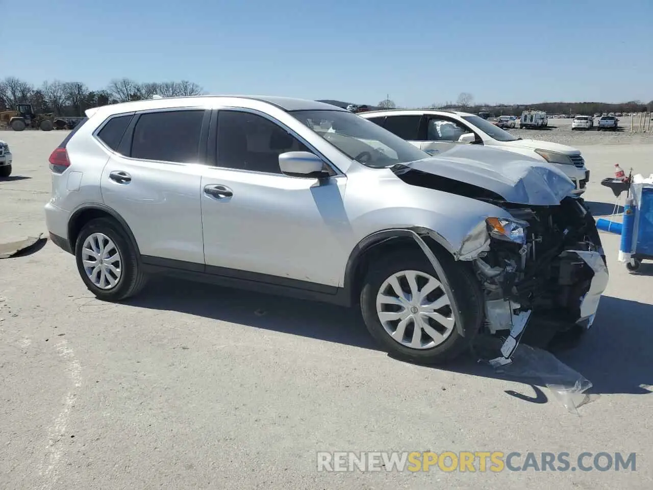 4 Photograph of a damaged car KNMAT2MT0LP520495 NISSAN ROGUE 2020