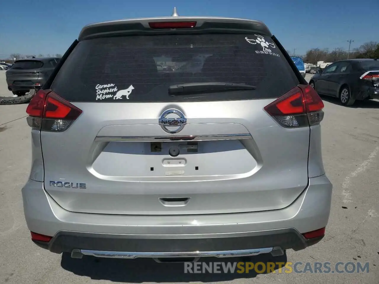 6 Photograph of a damaged car KNMAT2MT0LP520495 NISSAN ROGUE 2020
