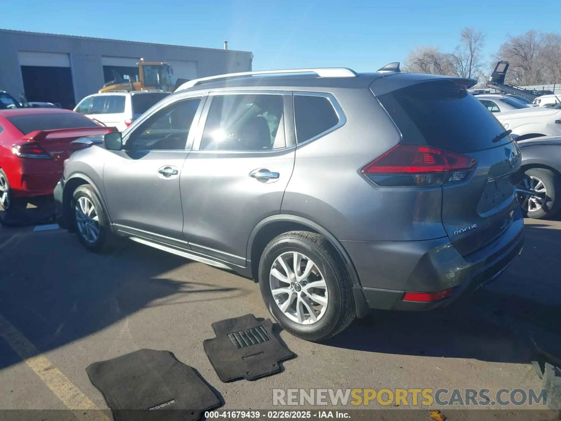 3 Photograph of a damaged car KNMAT2MT0LP521582 NISSAN ROGUE 2020