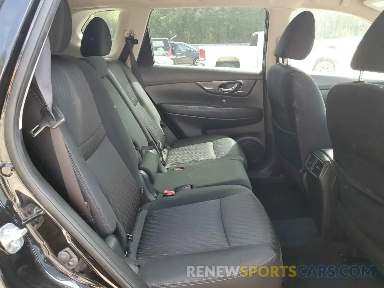 11 Photograph of a damaged car KNMAT2MT0LP534915 NISSAN ROGUE 2020