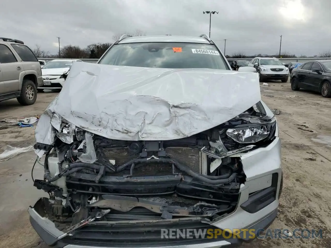 5 Photograph of a damaged car KNMAT2MT1LP514169 NISSAN ROGUE 2020