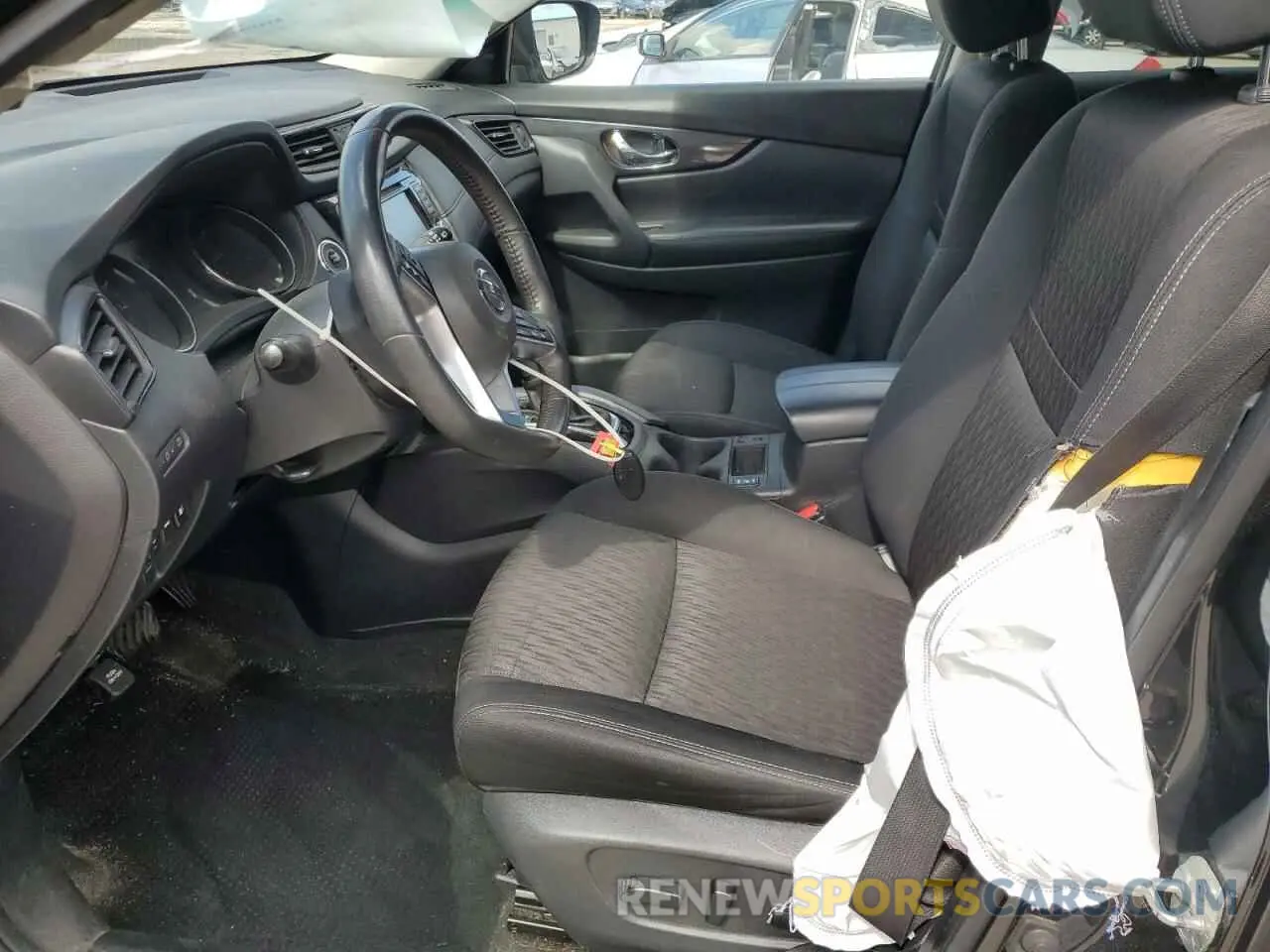 7 Photograph of a damaged car KNMAT2MT1LP518982 NISSAN ROGUE 2020