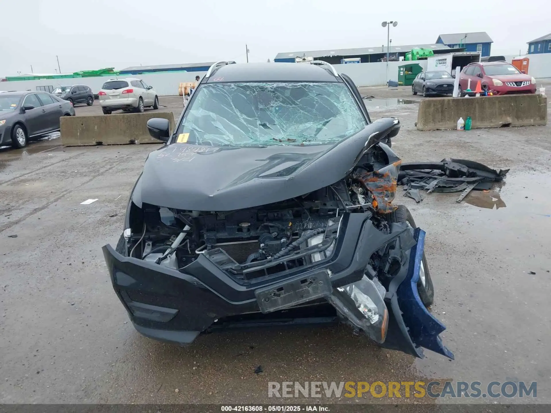 11 Photograph of a damaged car KNMAT2MT1LP527519 NISSAN ROGUE 2020