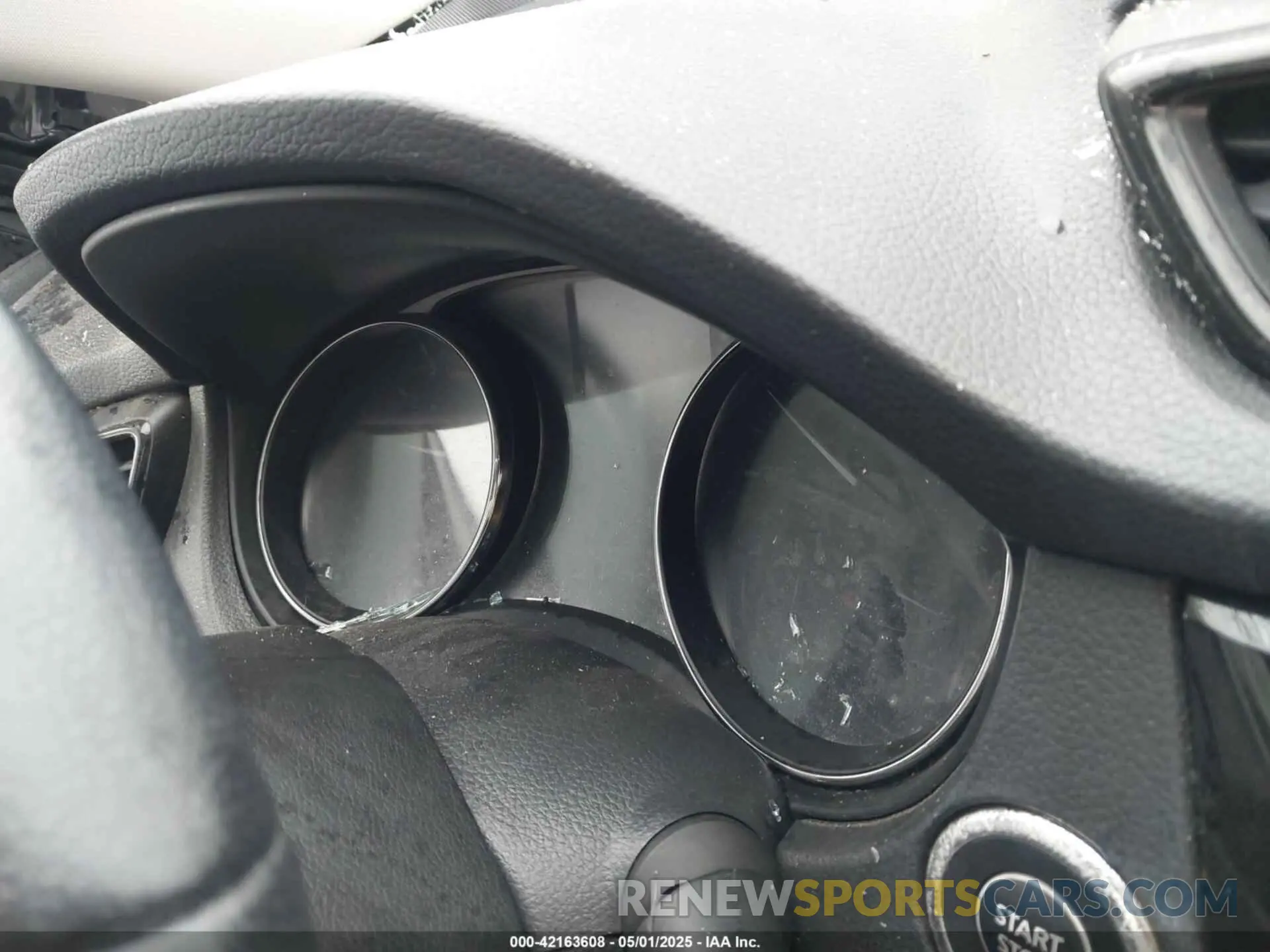 7 Photograph of a damaged car KNMAT2MT1LP527519 NISSAN ROGUE 2020