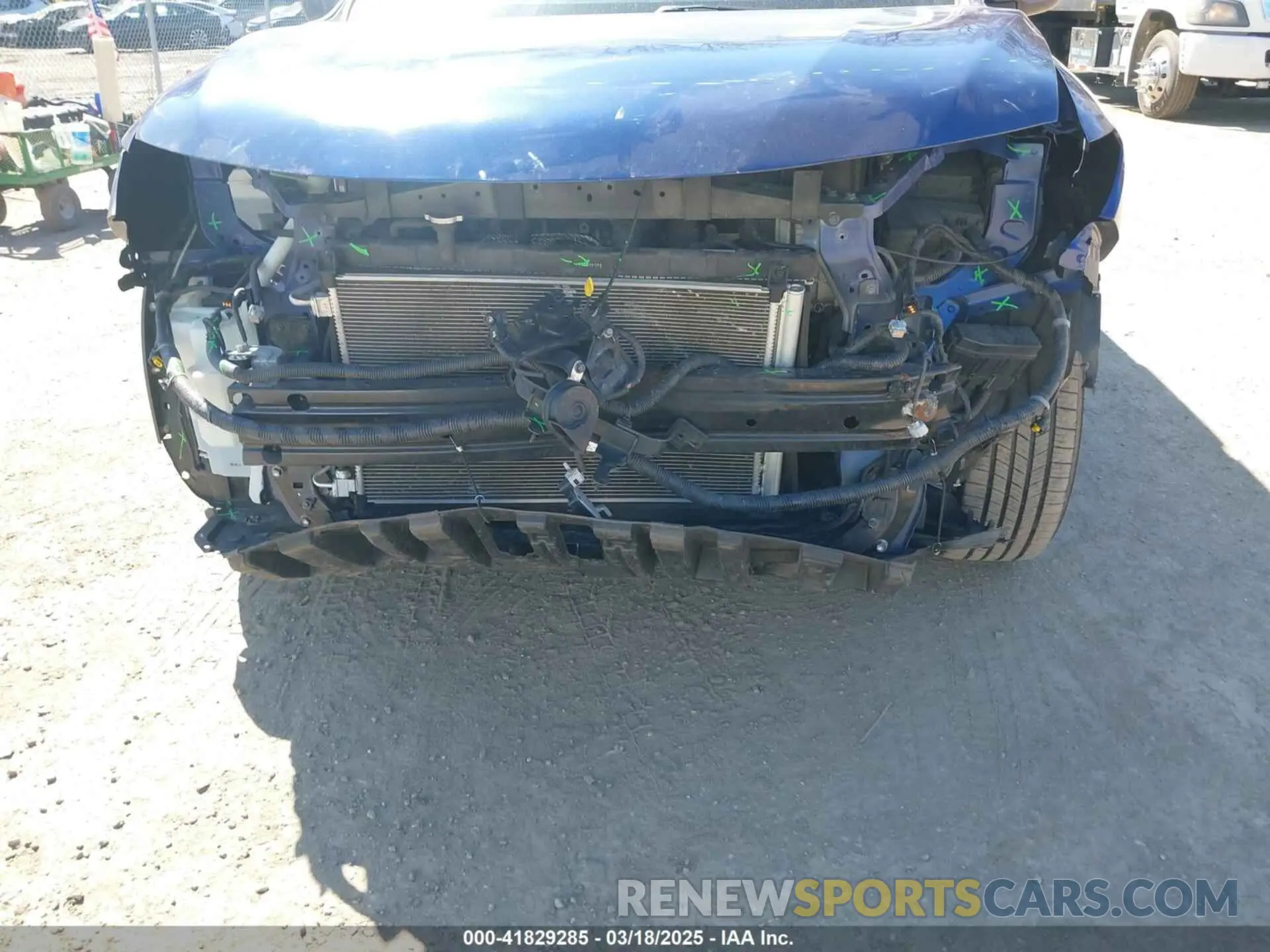 6 Photograph of a damaged car KNMAT2MT2LP511622 NISSAN ROGUE 2020