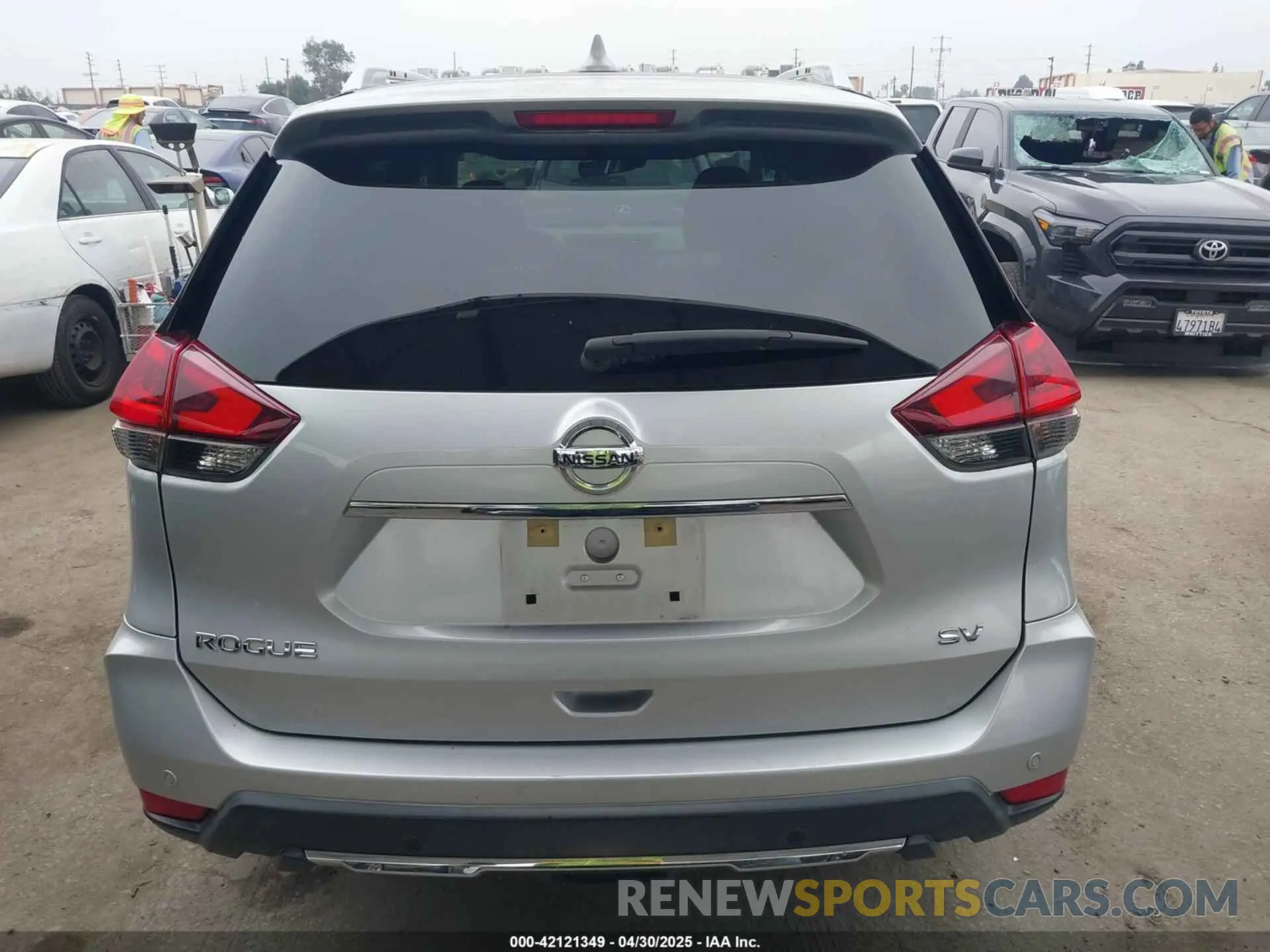 16 Photograph of a damaged car KNMAT2MT2LP518277 NISSAN ROGUE 2020