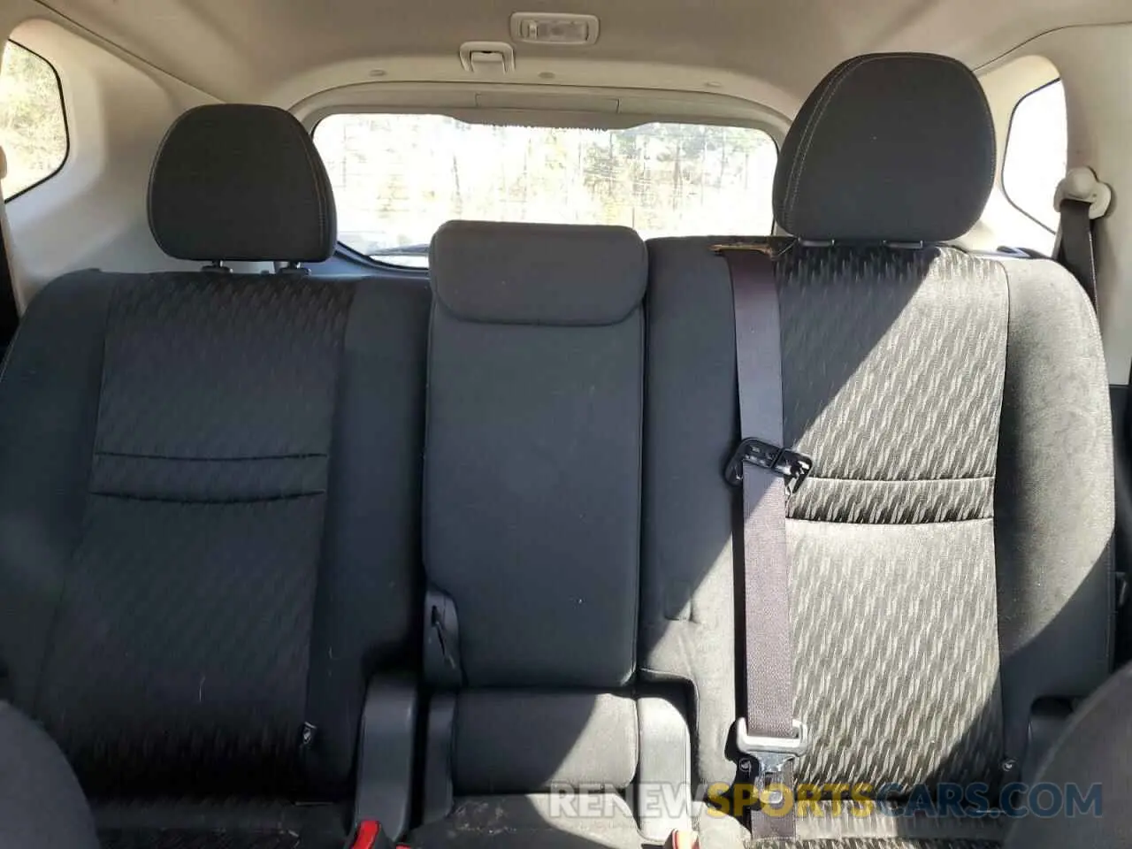 10 Photograph of a damaged car KNMAT2MT2LP525617 NISSAN ROGUE 2020