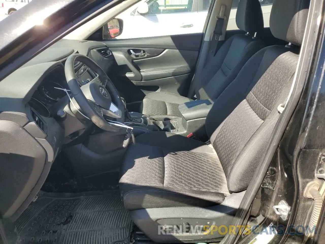 7 Photograph of a damaged car KNMAT2MT2LP525617 NISSAN ROGUE 2020