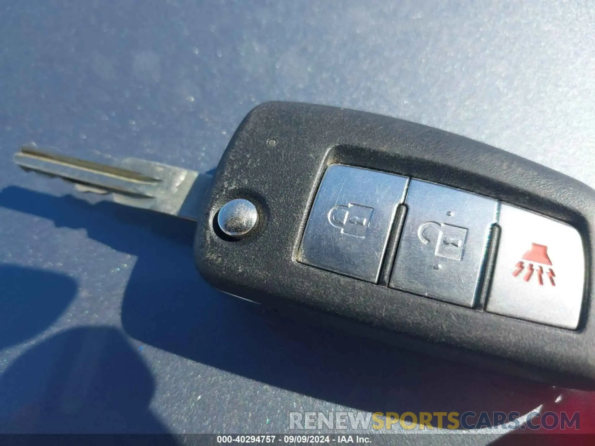 11 Photograph of a damaged car KNMAT2MT2LP533409 NISSAN ROGUE 2020