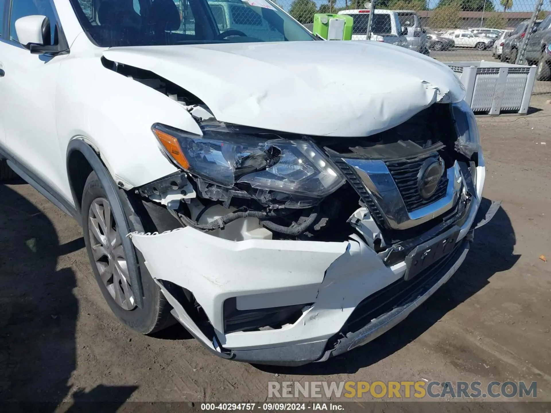 6 Photograph of a damaged car KNMAT2MT2LP533409 NISSAN ROGUE 2020