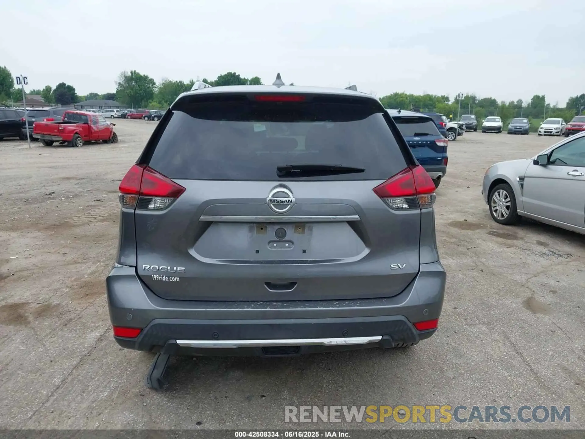 16 Photograph of a damaged car KNMAT2MT2LP538951 NISSAN ROGUE 2020