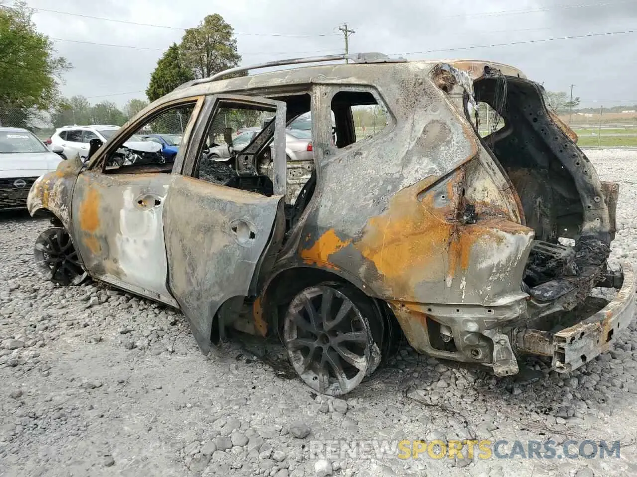 2 Photograph of a damaged car KNMAT2MT2LP542952 NISSAN ROGUE 2020
