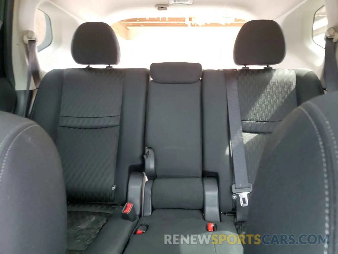 10 Photograph of a damaged car KNMAT2MT3LP511192 NISSAN ROGUE 2020