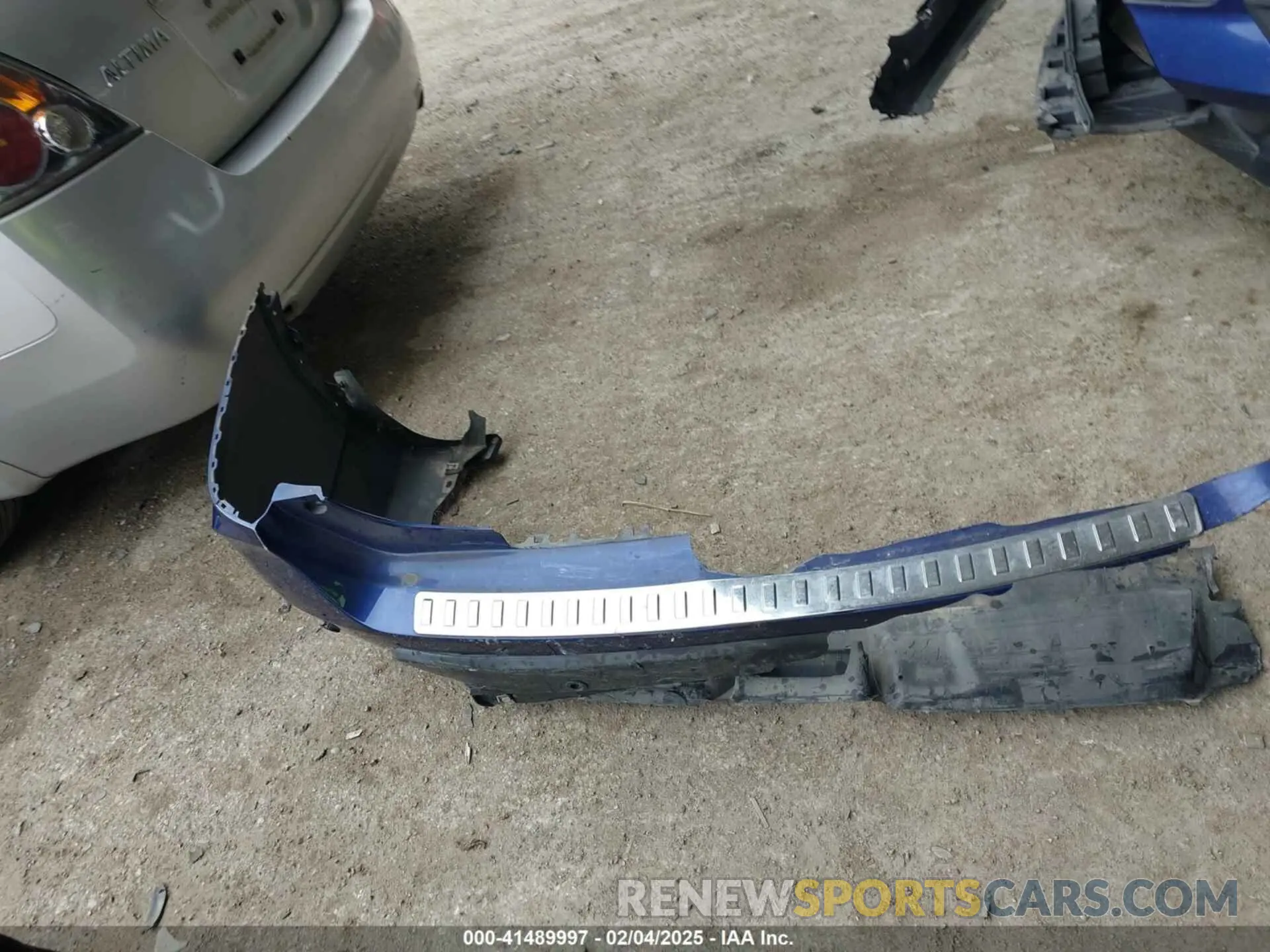 11 Photograph of a damaged car KNMAT2MT3LP534343 NISSAN ROGUE 2020