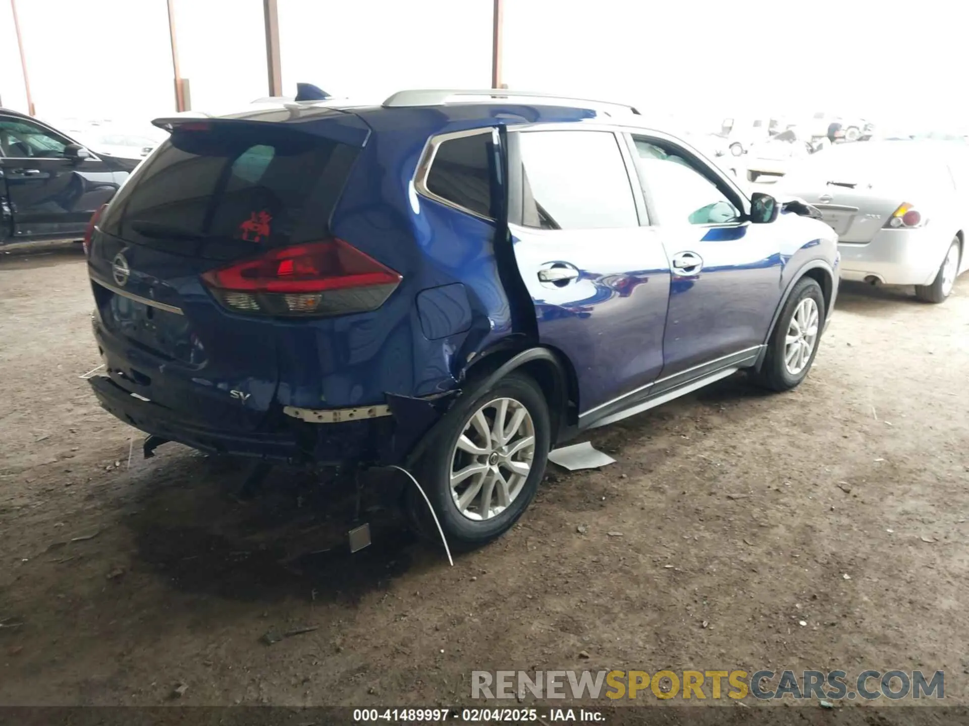 4 Photograph of a damaged car KNMAT2MT3LP534343 NISSAN ROGUE 2020