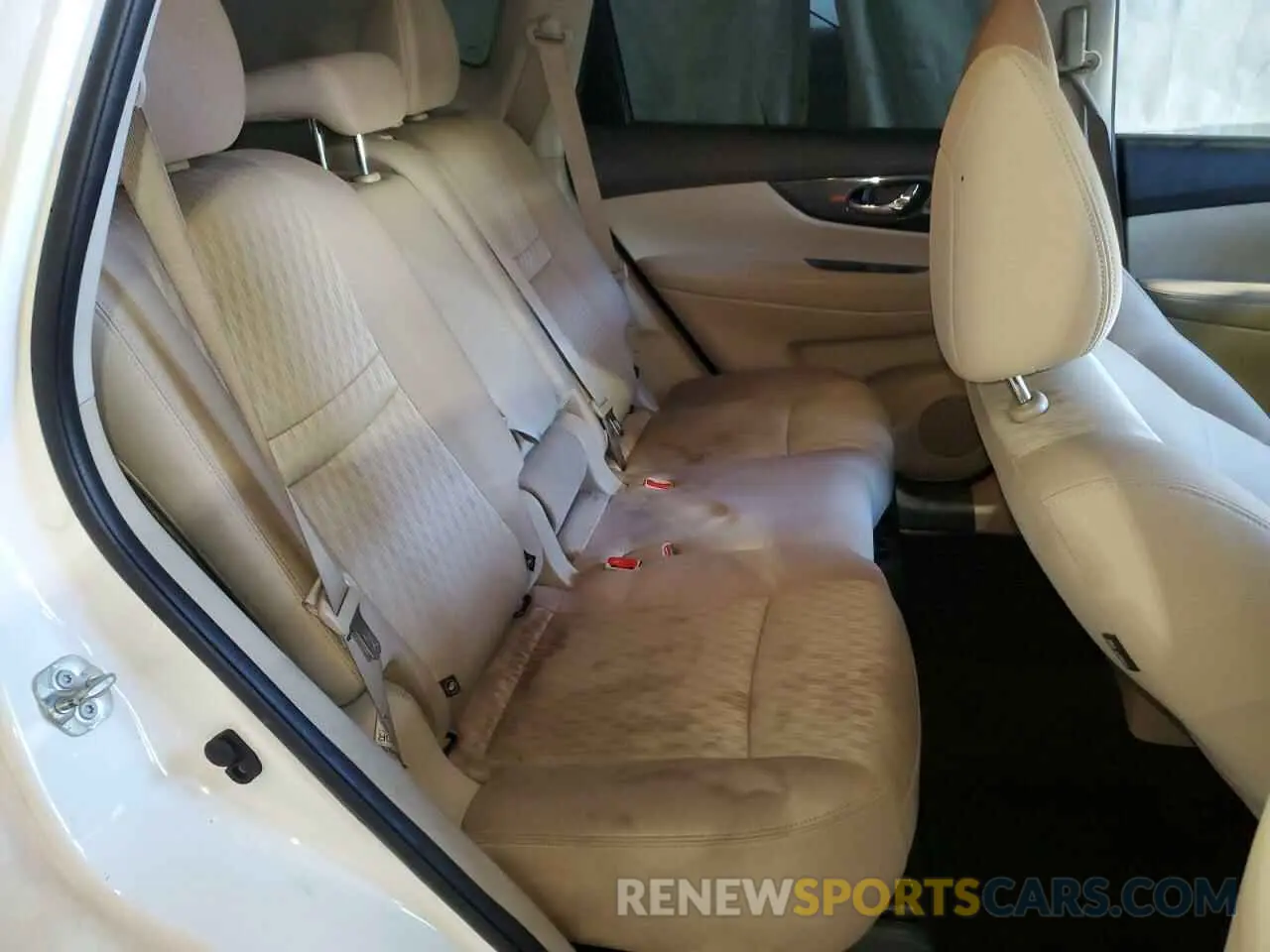 11 Photograph of a damaged car KNMAT2MT4LP504638 NISSAN ROGUE 2020