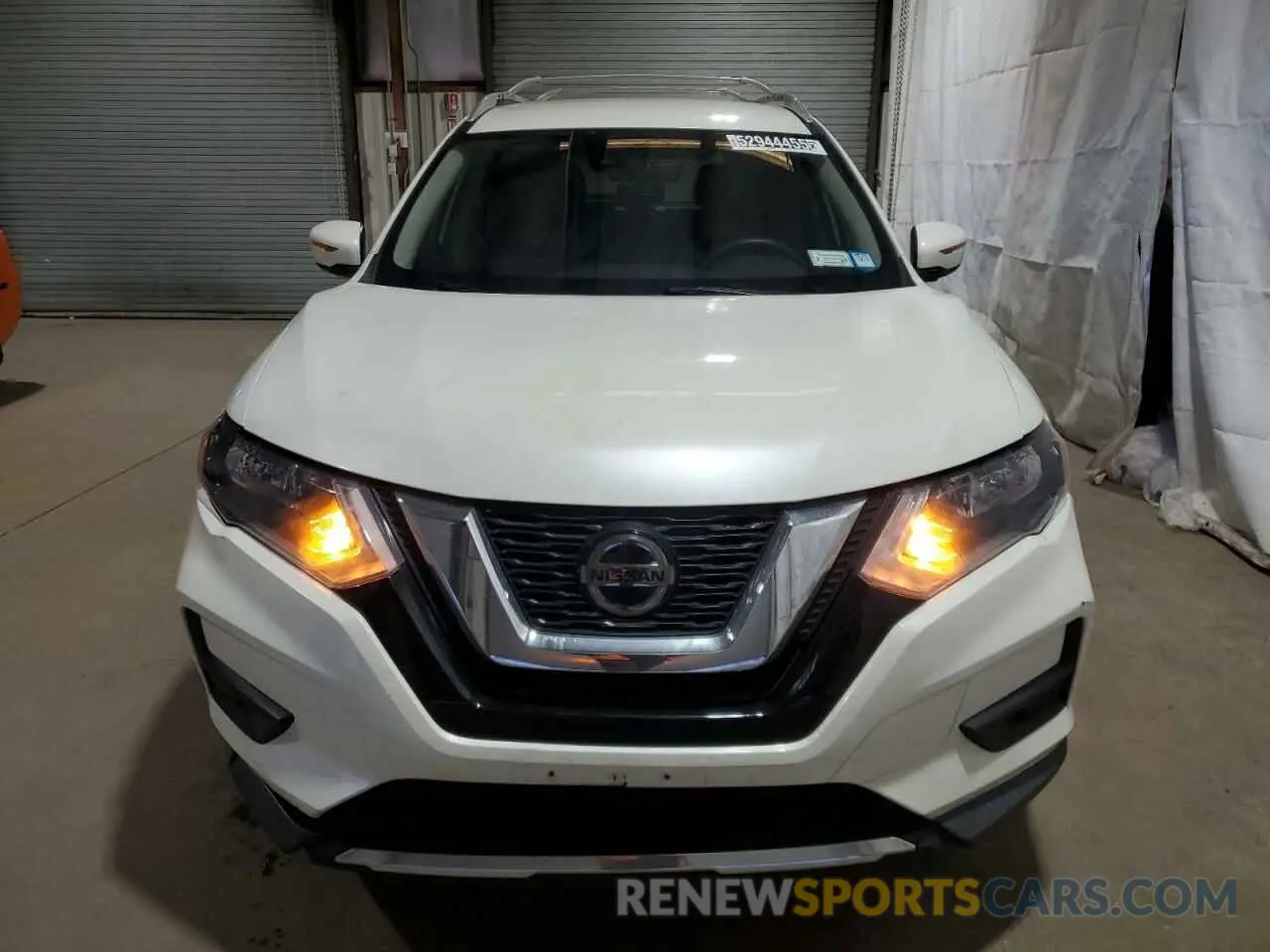 5 Photograph of a damaged car KNMAT2MT4LP504638 NISSAN ROGUE 2020