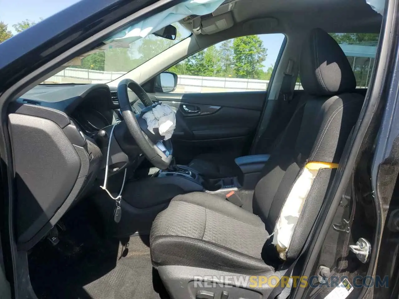 7 Photograph of a damaged car KNMAT2MT4LP514067 NISSAN ROGUE 2020