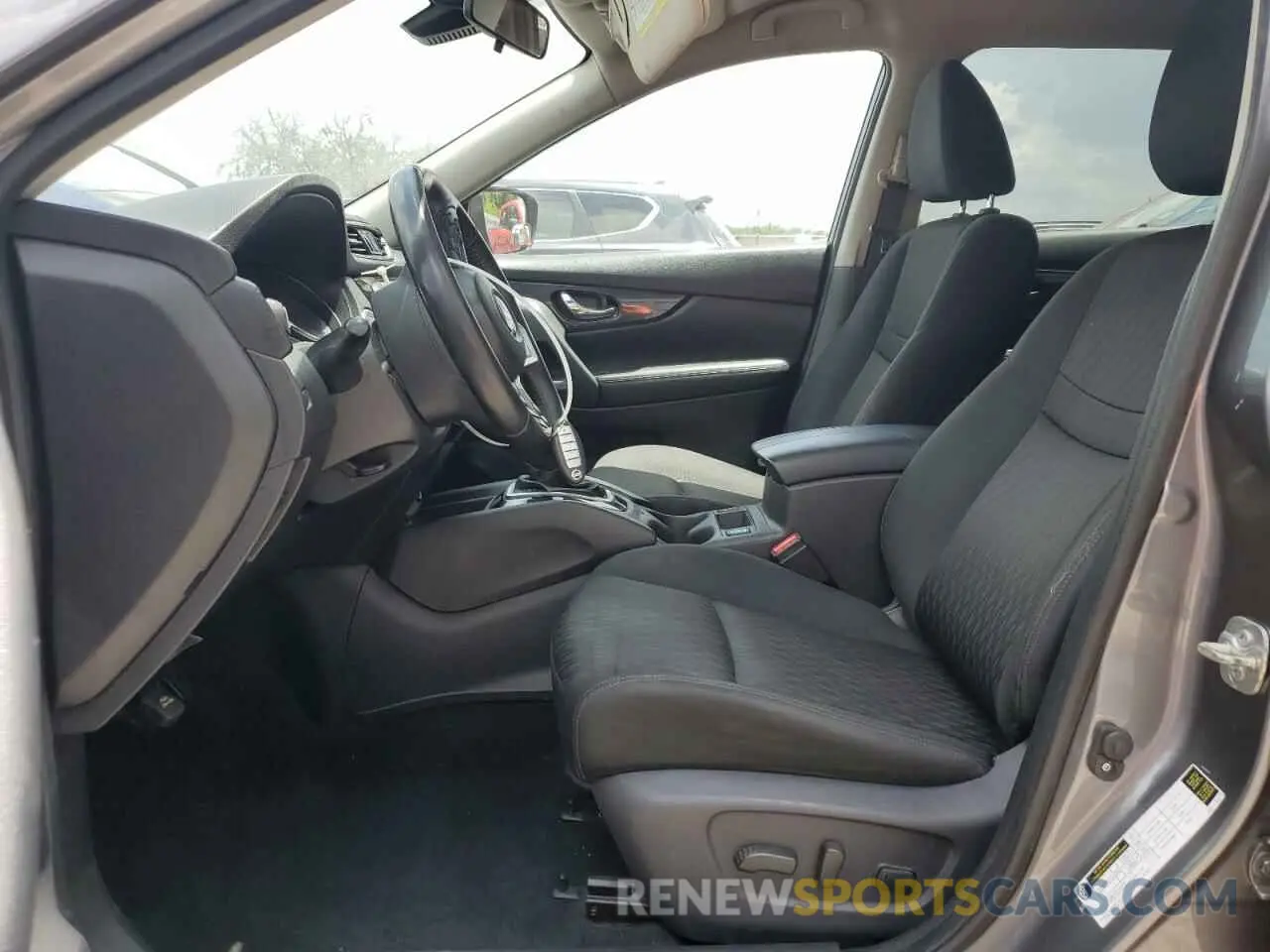 7 Photograph of a damaged car KNMAT2MT4LP530771 NISSAN ROGUE 2020