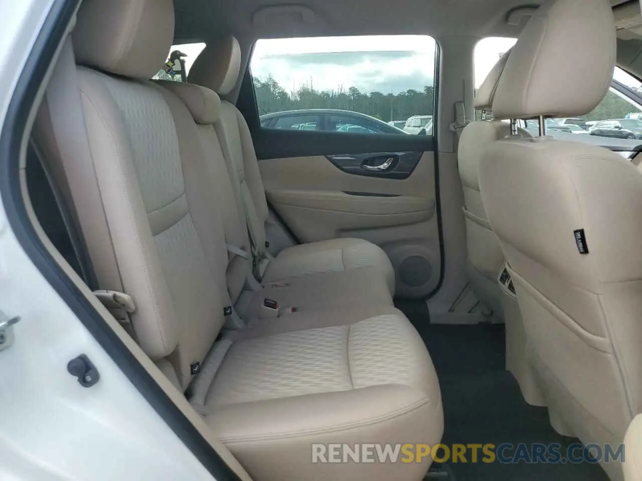 11 Photograph of a damaged car KNMAT2MT4LP535243 NISSAN ROGUE 2020