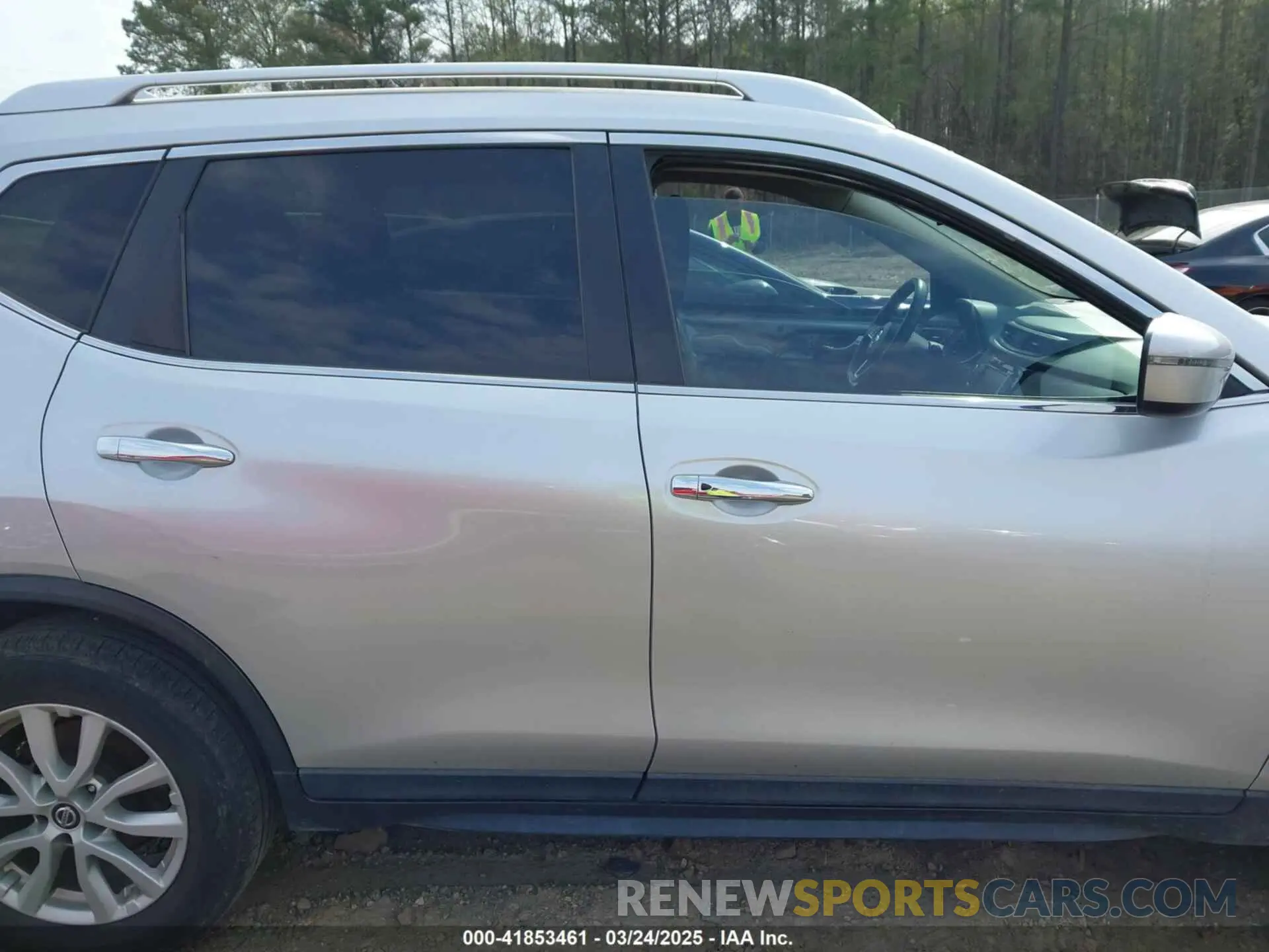 14 Photograph of a damaged car KNMAT2MT4LP541690 NISSAN ROGUE 2020