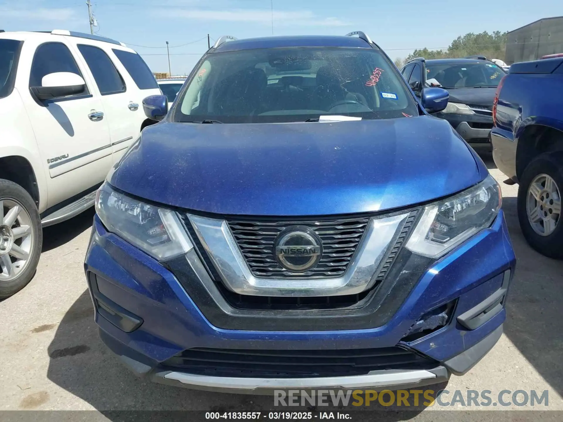 11 Photograph of a damaged car KNMAT2MT5LP504700 NISSAN ROGUE 2020