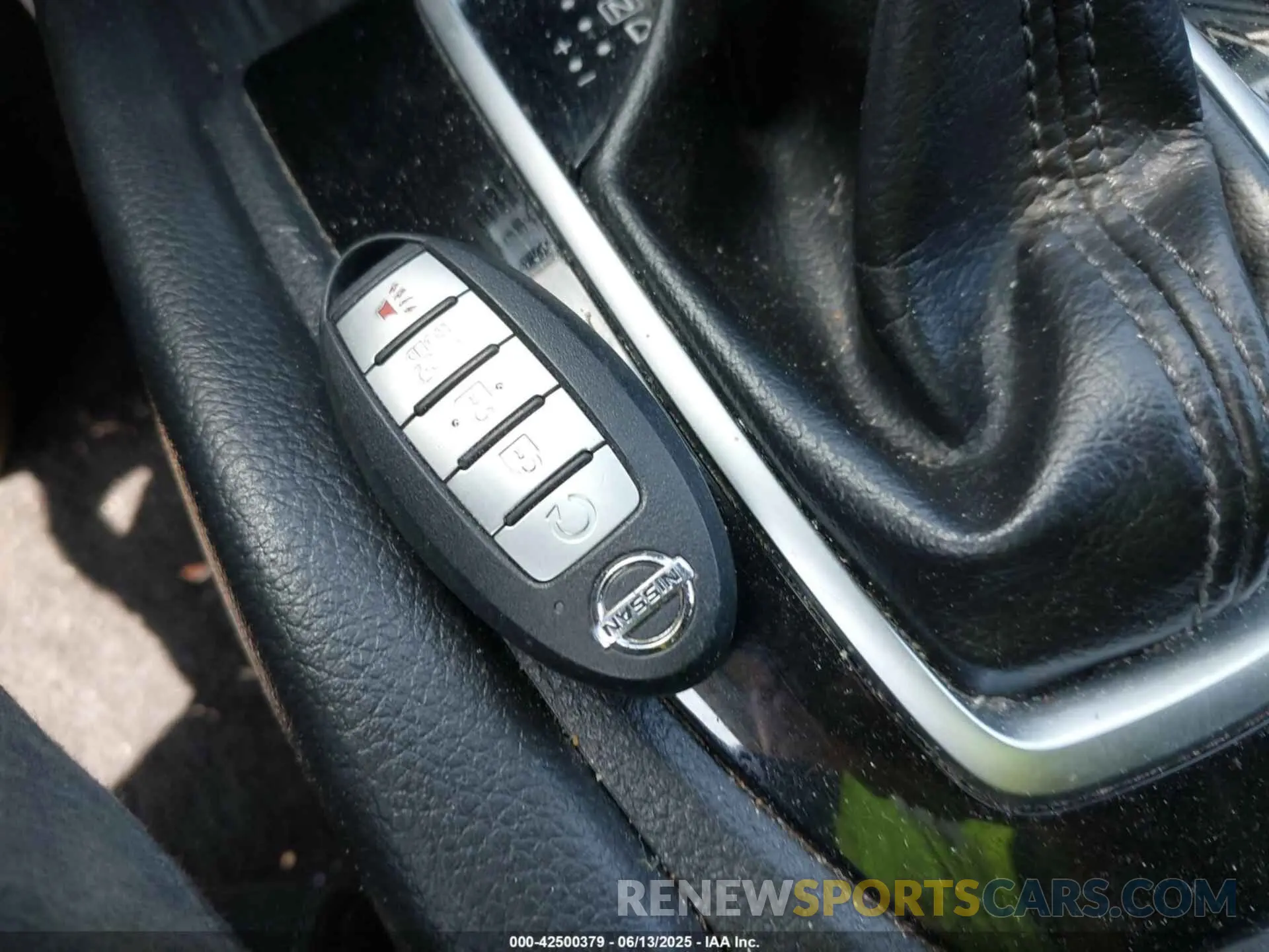 11 Photograph of a damaged car KNMAT2MT5LP511730 NISSAN ROGUE 2020