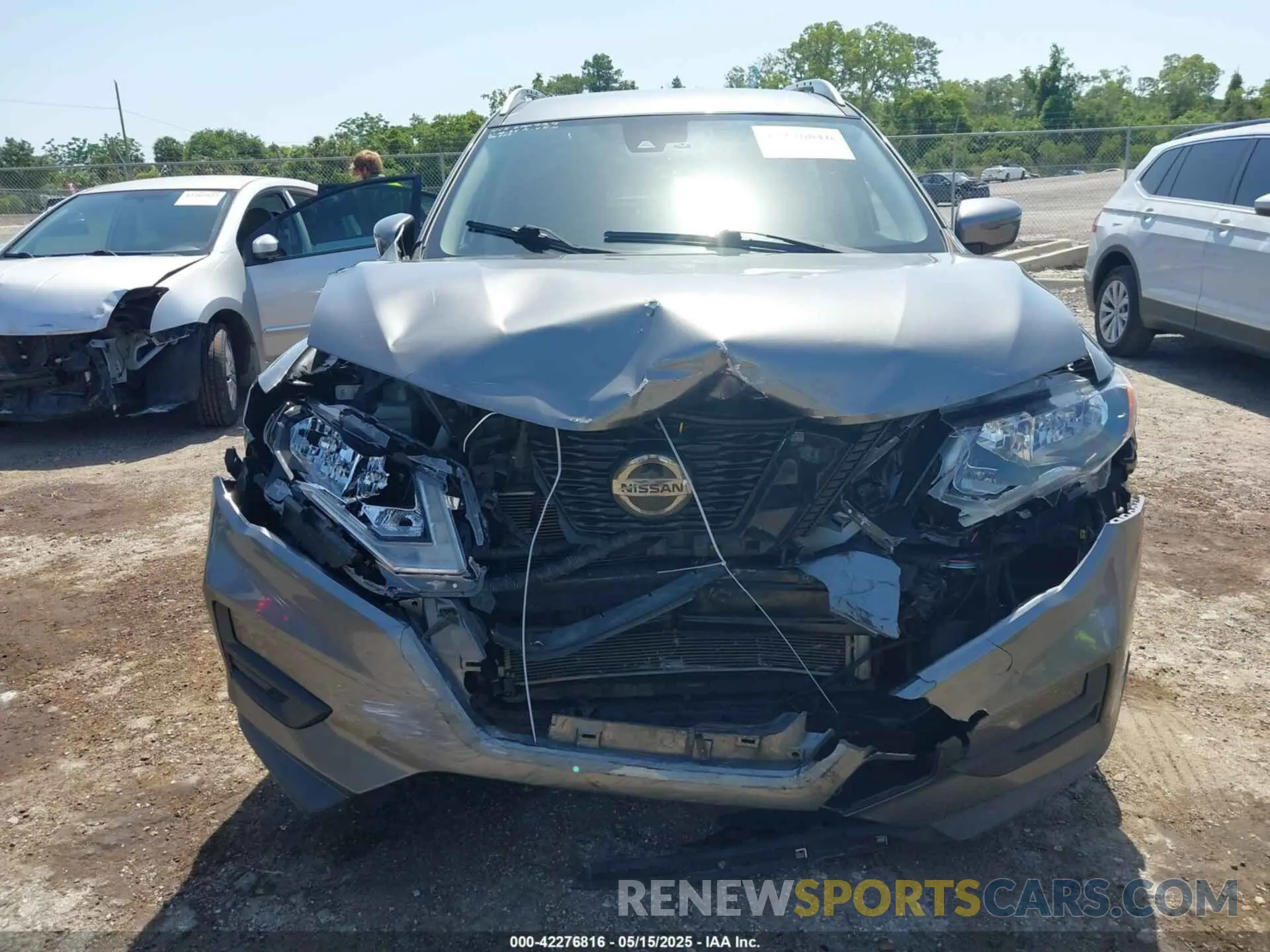12 Photograph of a damaged car KNMAT2MT5LP514174 NISSAN ROGUE 2020