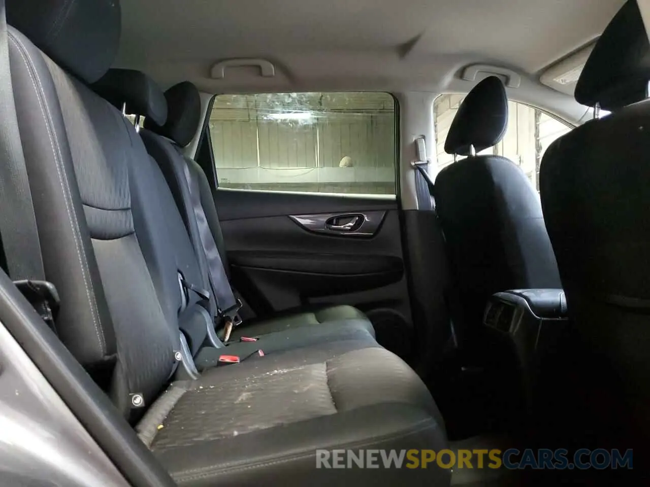 11 Photograph of a damaged car KNMAT2MT6LP500008 NISSAN ROGUE 2020
