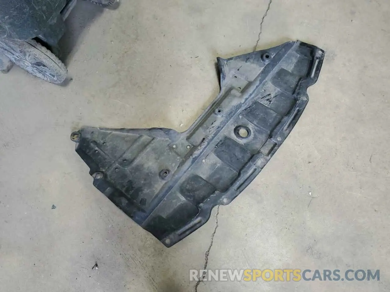 13 Photograph of a damaged car KNMAT2MT6LP500008 NISSAN ROGUE 2020