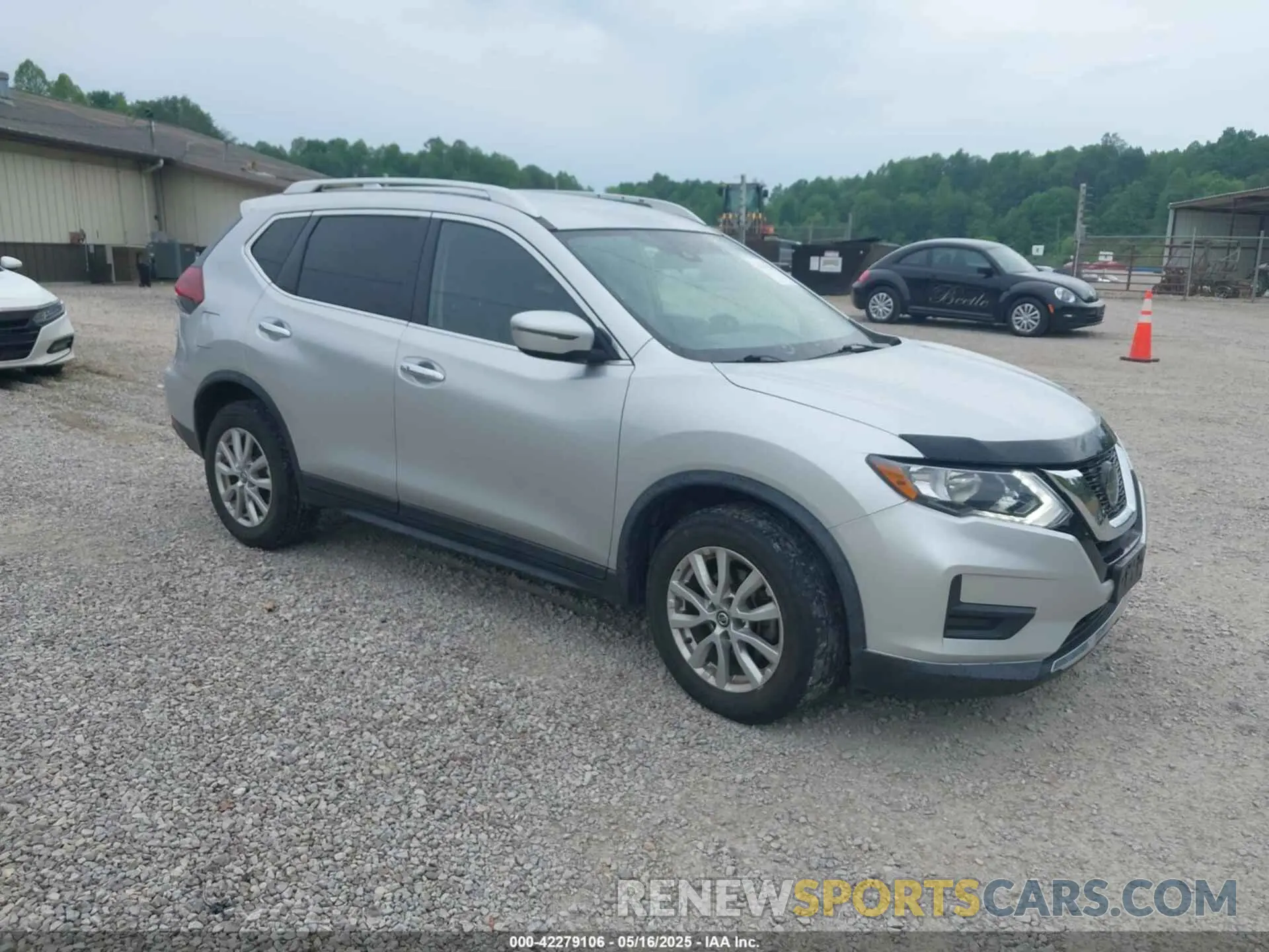 1 Photograph of a damaged car KNMAT2MT6LP504365 NISSAN ROGUE 2020
