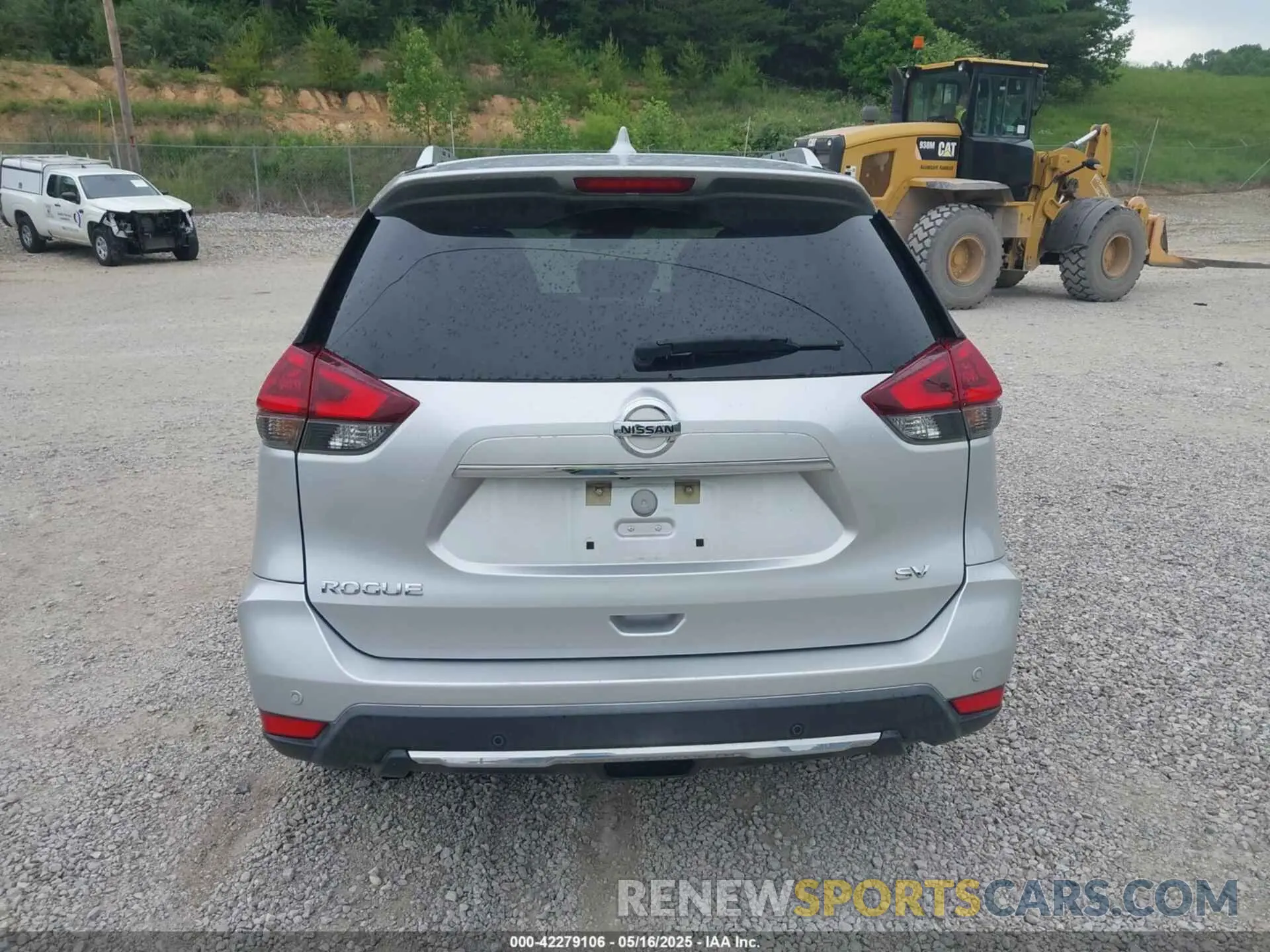 16 Photograph of a damaged car KNMAT2MT6LP504365 NISSAN ROGUE 2020