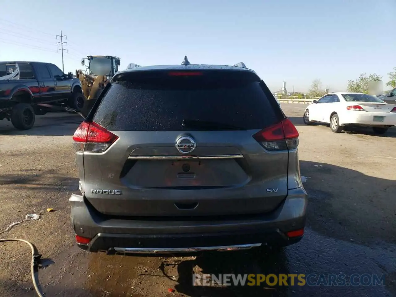 6 Photograph of a damaged car KNMAT2MT6LP517293 NISSAN ROGUE 2020