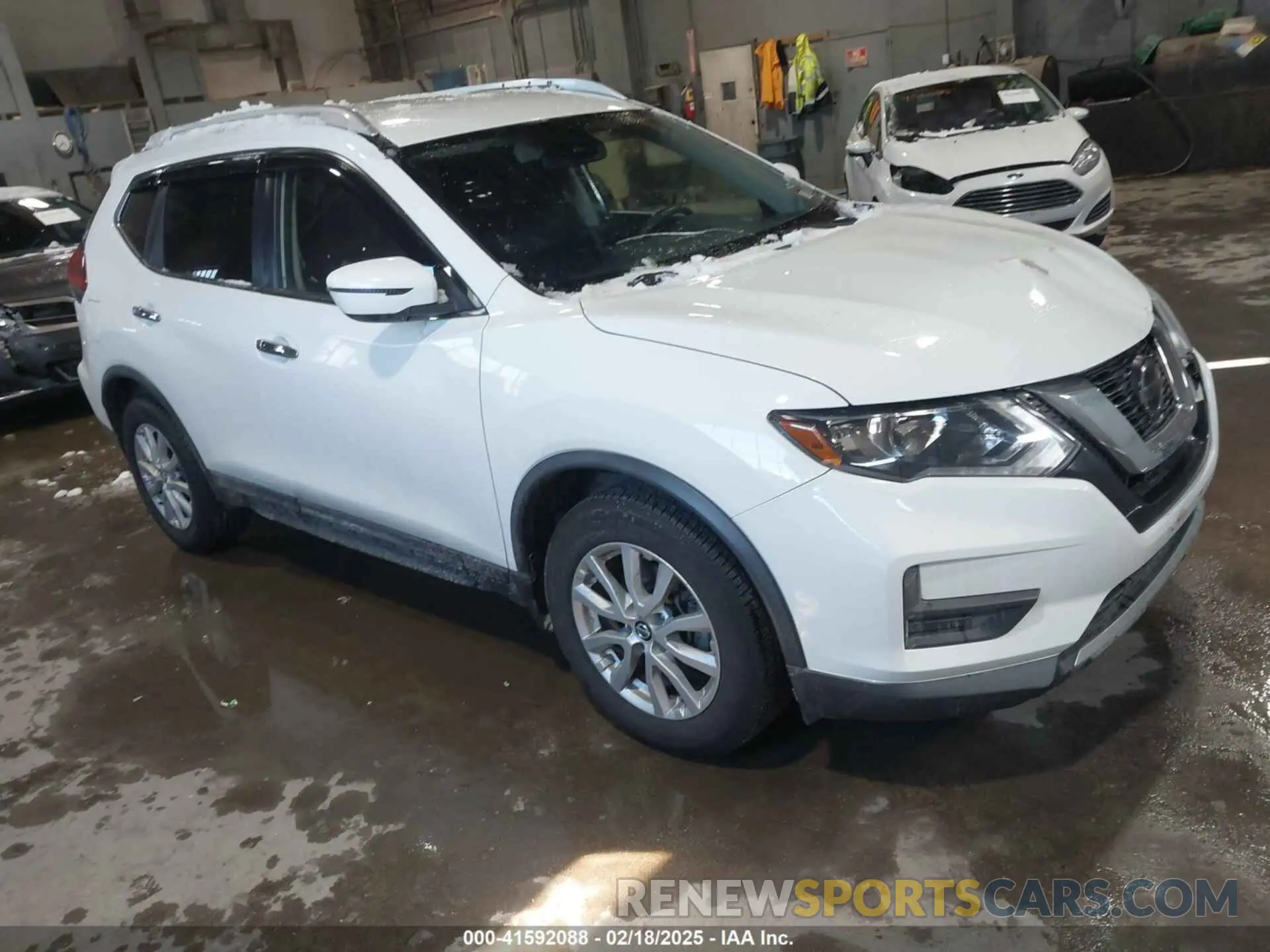 1 Photograph of a damaged car KNMAT2MT6LP524390 NISSAN ROGUE 2020